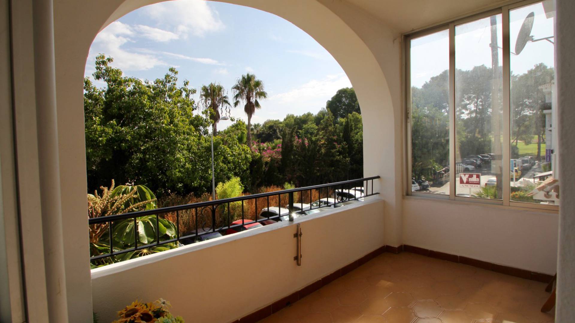 Resale - Apartment - Villamartin