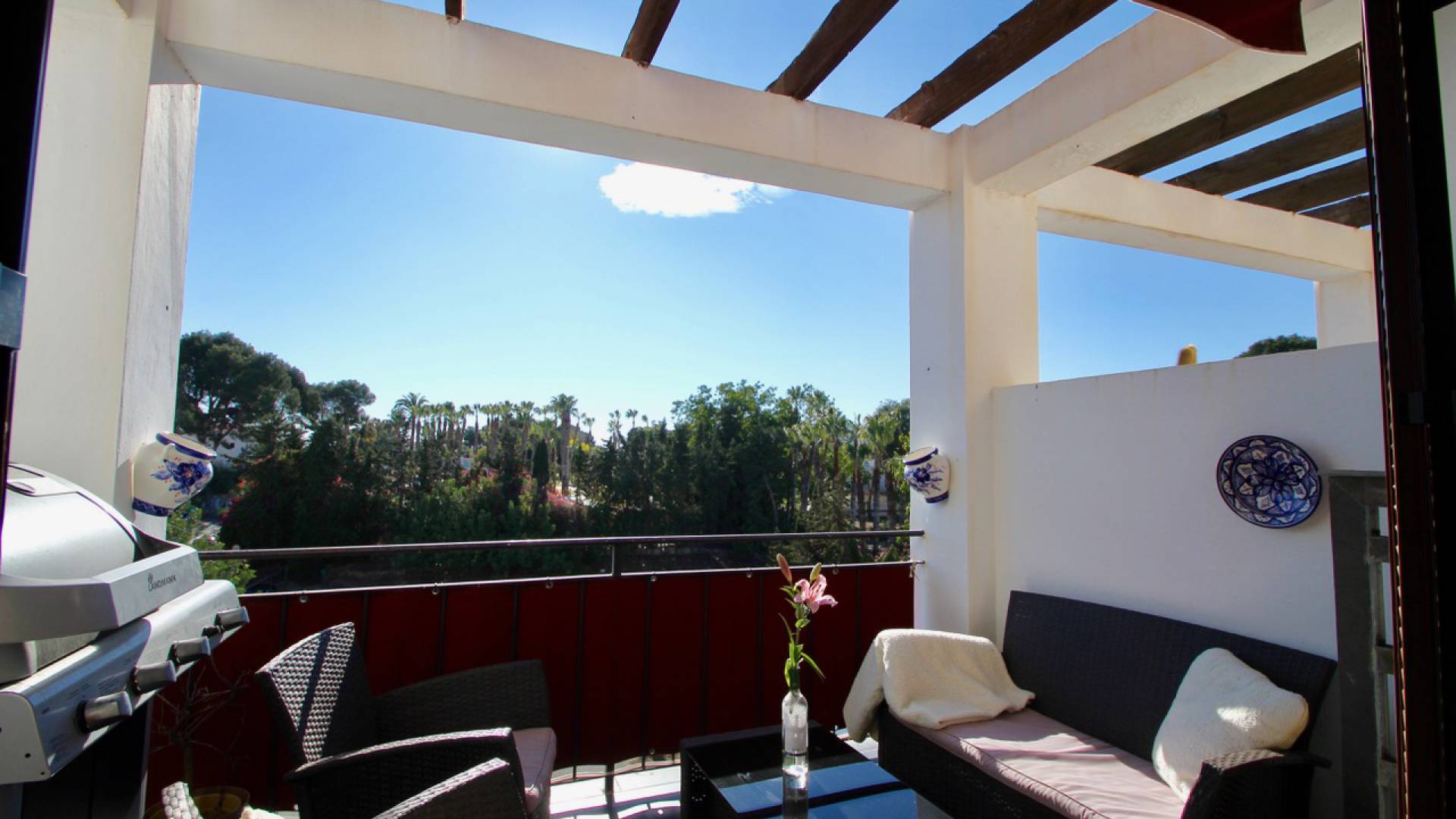 Resale - Apartment - Villamartin