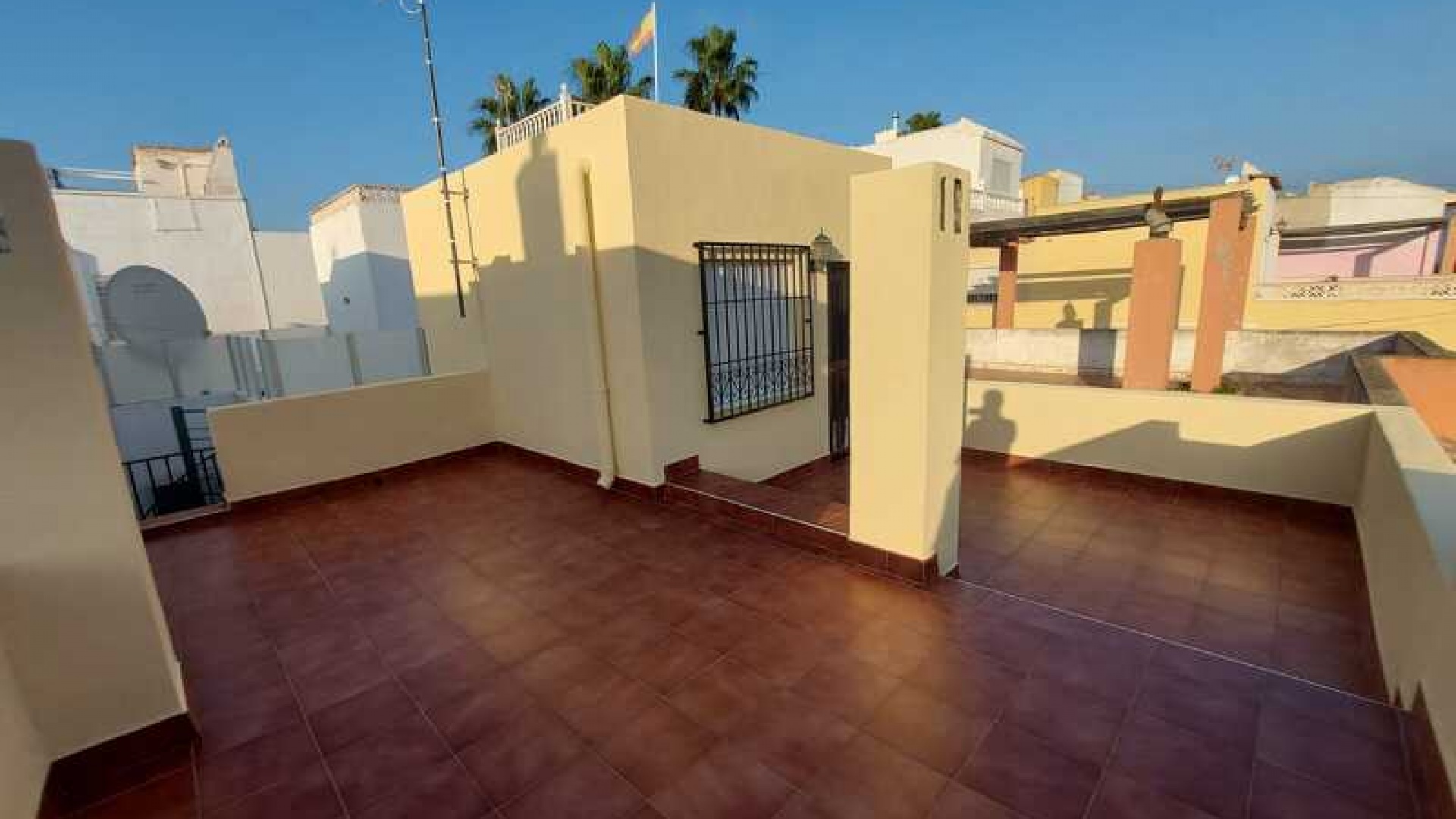 Resale - Bungalow - Playa Flamenca - las chismosas