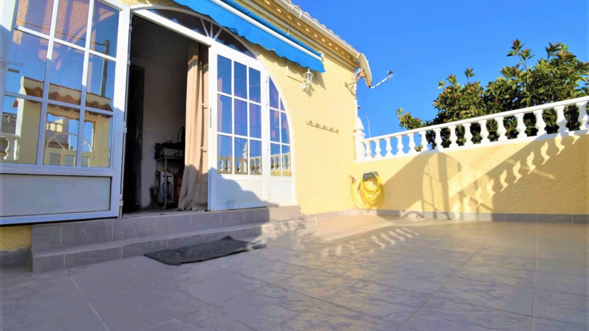 Resale - Bungalow - Torrevieja - San Luis