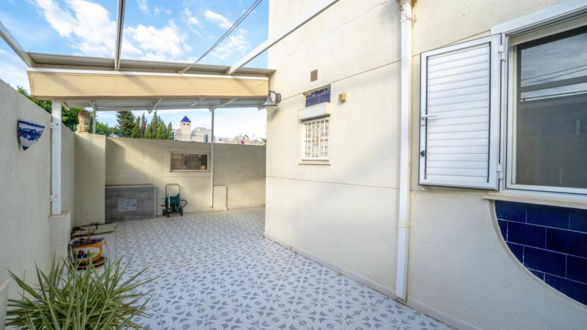 Resale - Bungalow - Torrevieja