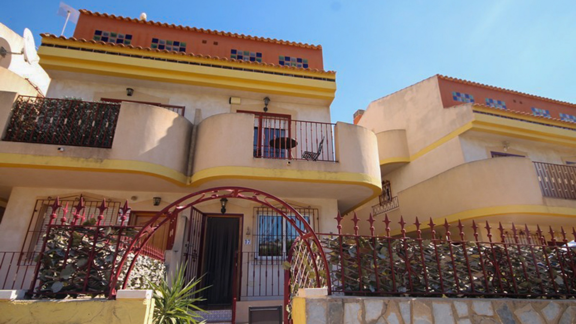 Resale - Townhouse - La Zenia - amapolas