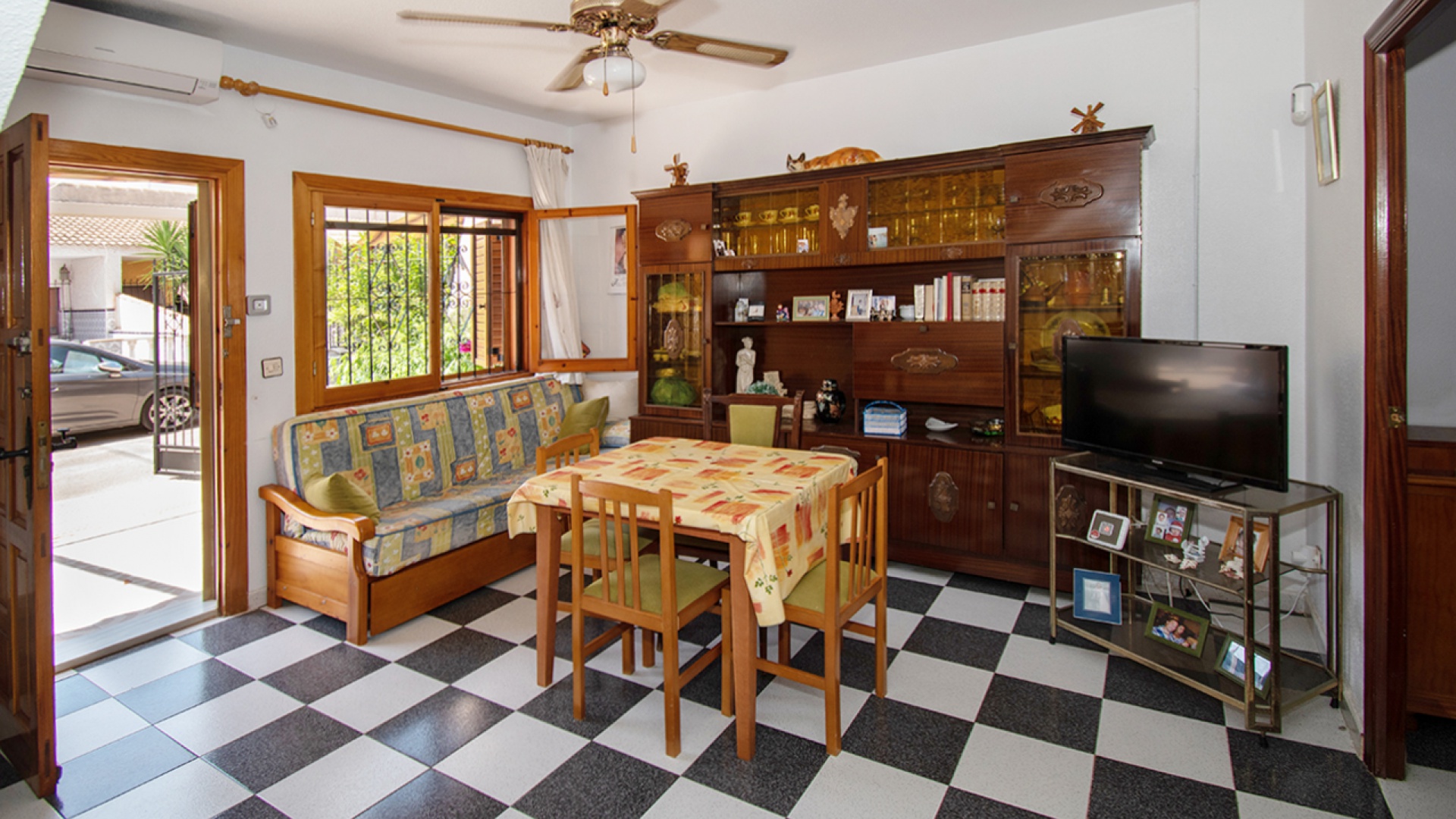 Resale - Townhouse - Lo Pagan - Lo Pagan Beachside