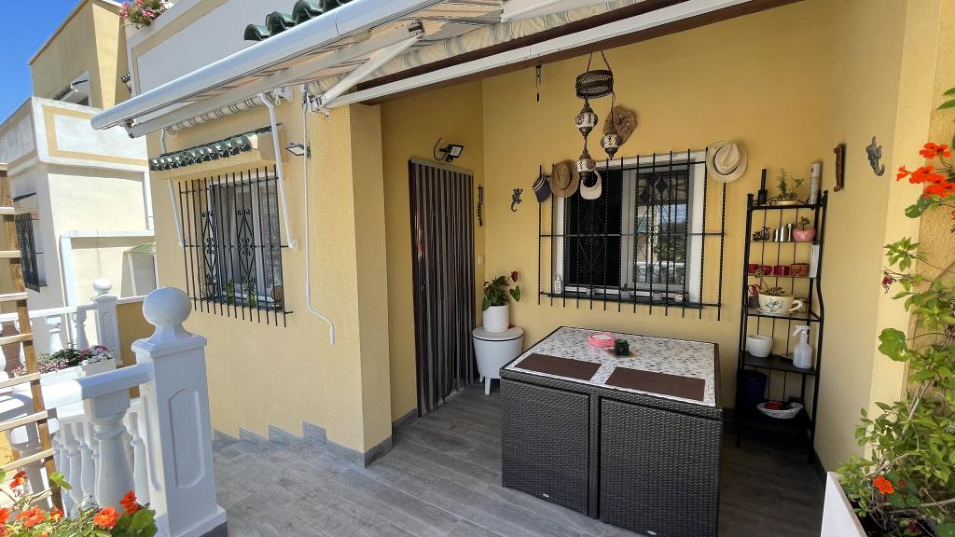 Resale - Townhouse - Los Altos