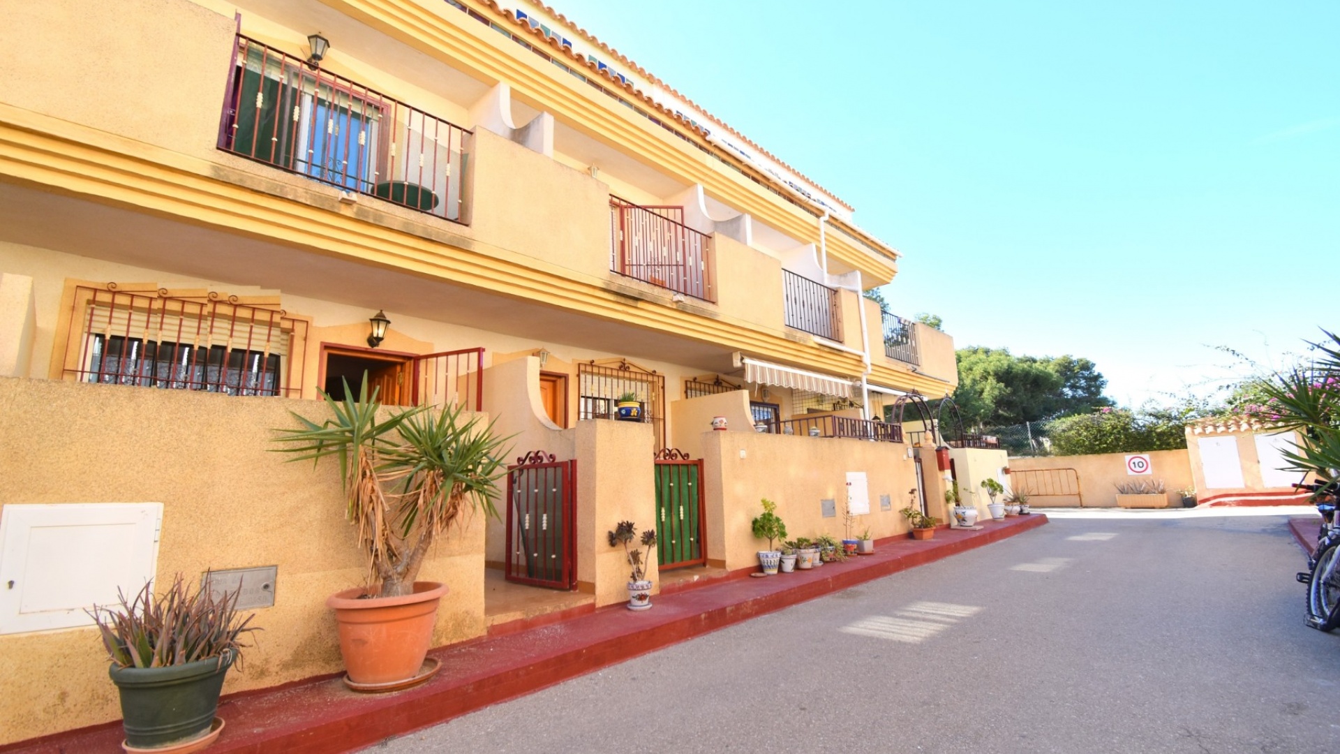 Resale - Townhouse - Orihuela Costa - Playa Flamenca
