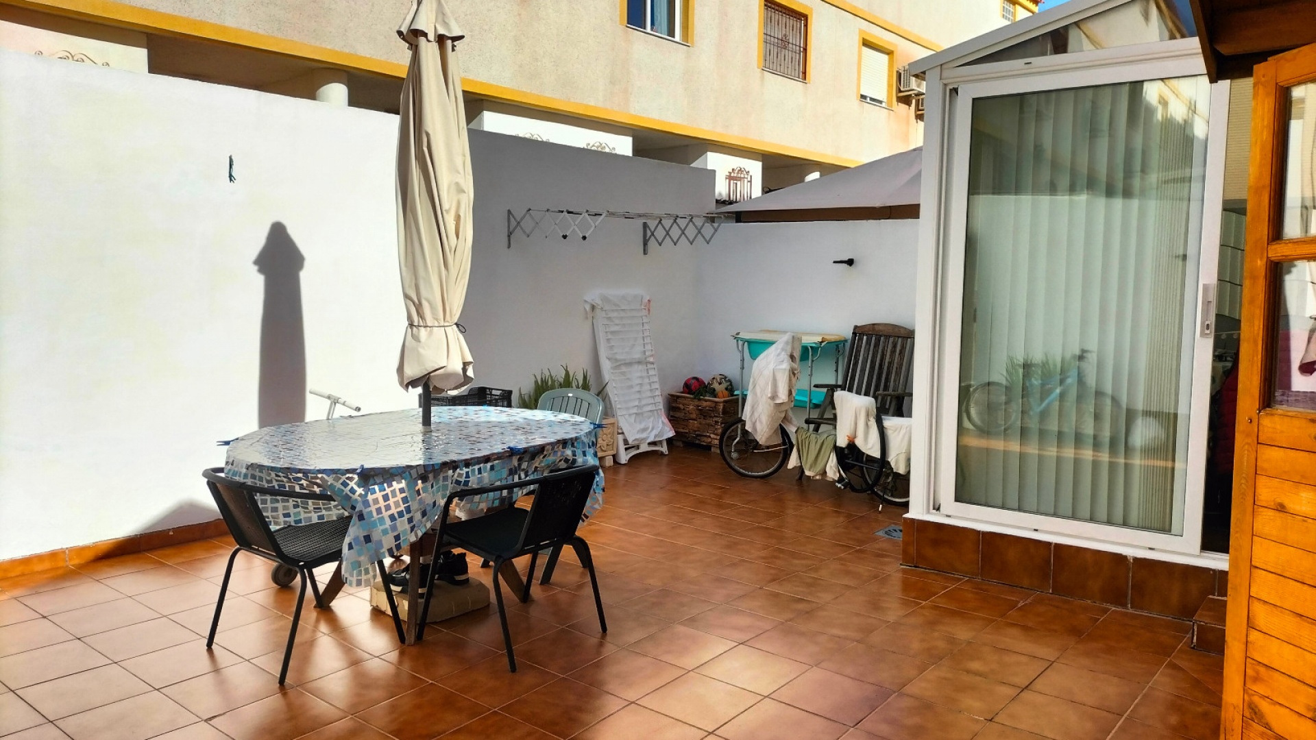 Resale - Townhouse - Playa Flamenca - las chismosas