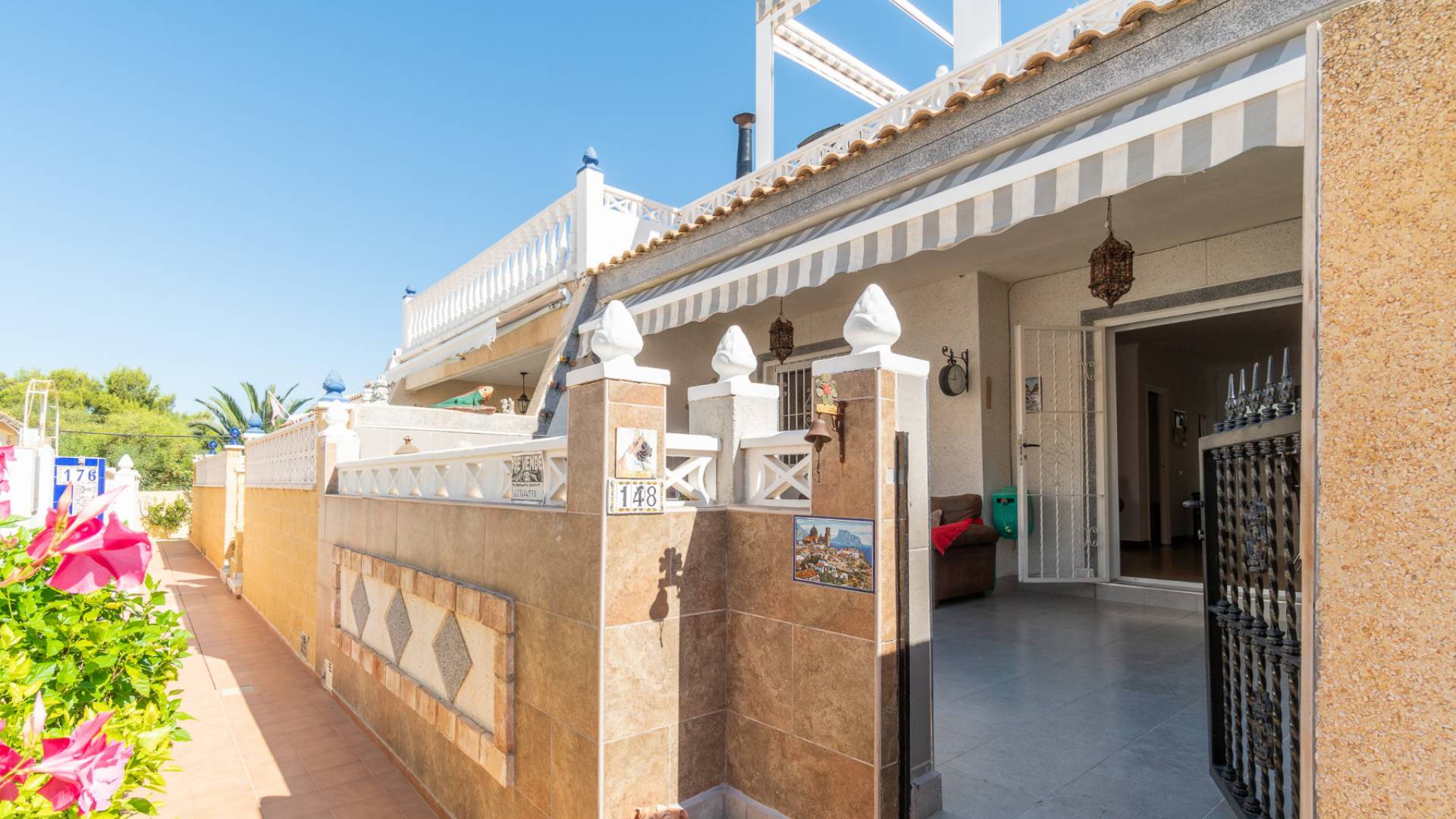 Resale - Townhouse - Playa Flamenca - las mismosas