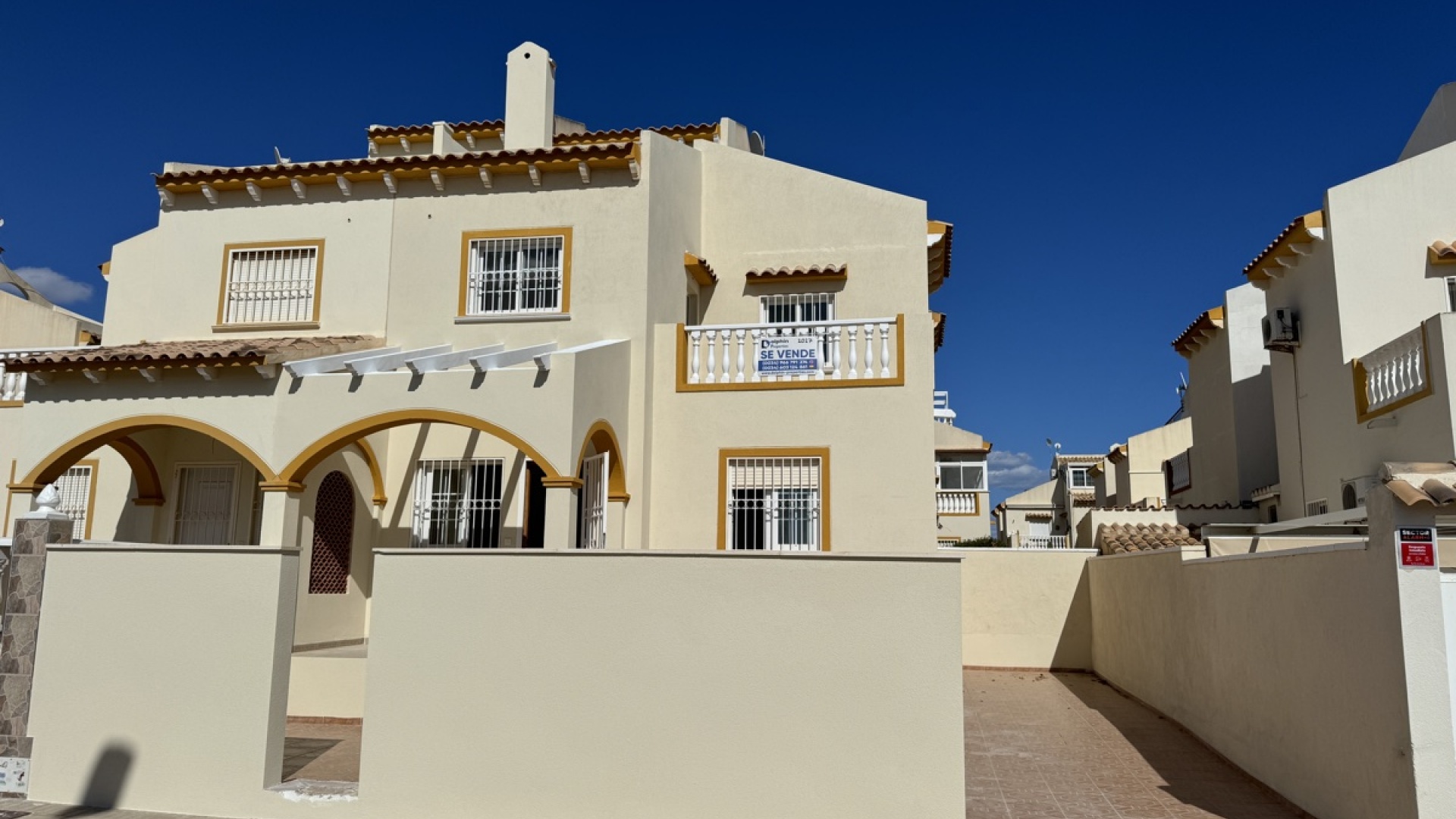 Resale - Townhouse - Playa Flamenca