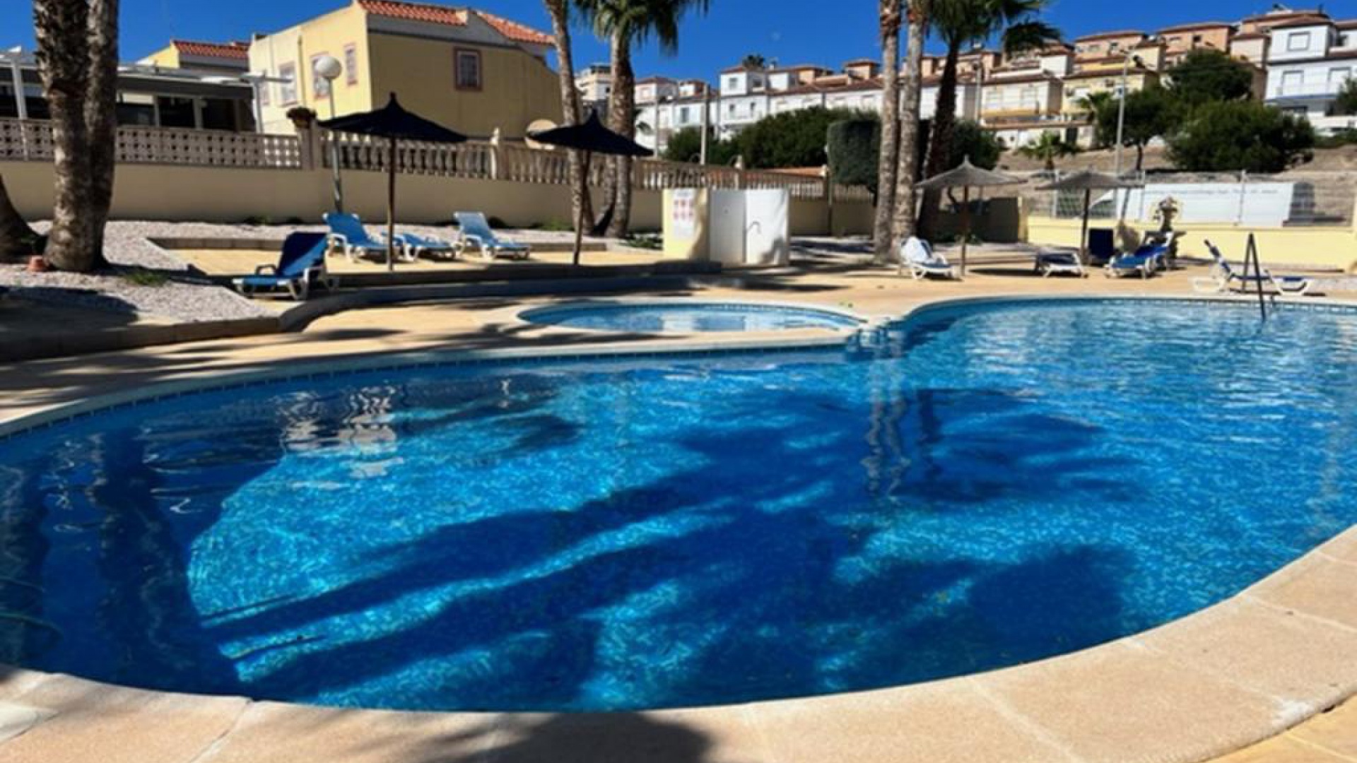 Resale - Townhouse - Villamartin - El Galan