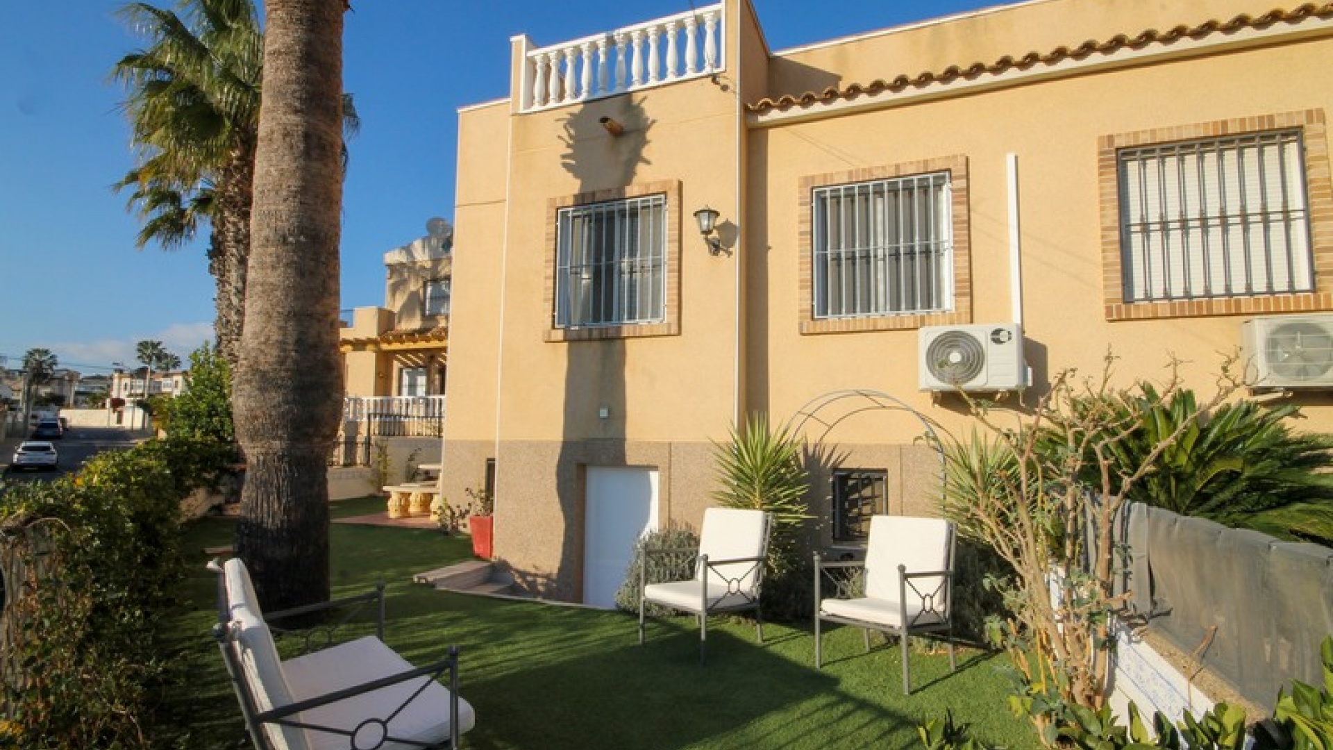 Resale - Townhouse - Villamartin - El Galan