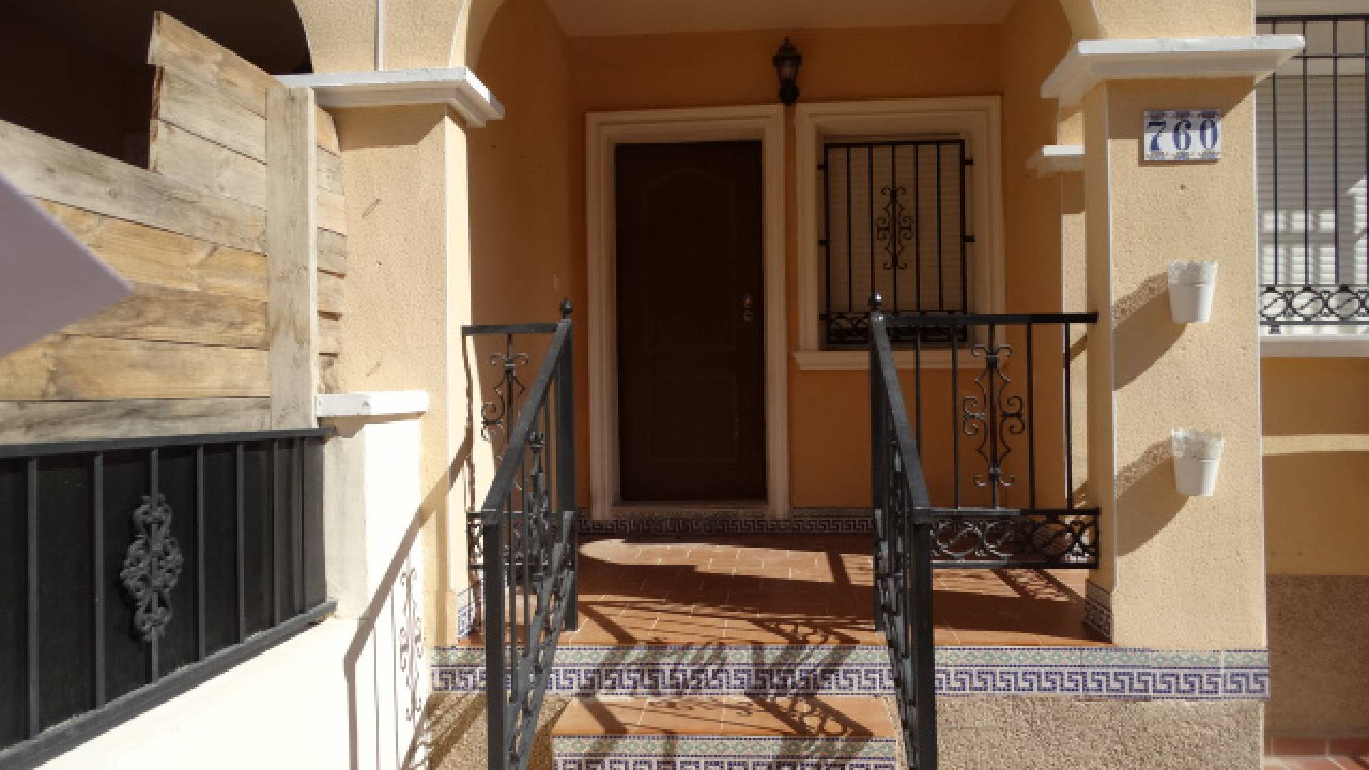 Resale - Townhouse - Villamartin - entre golf