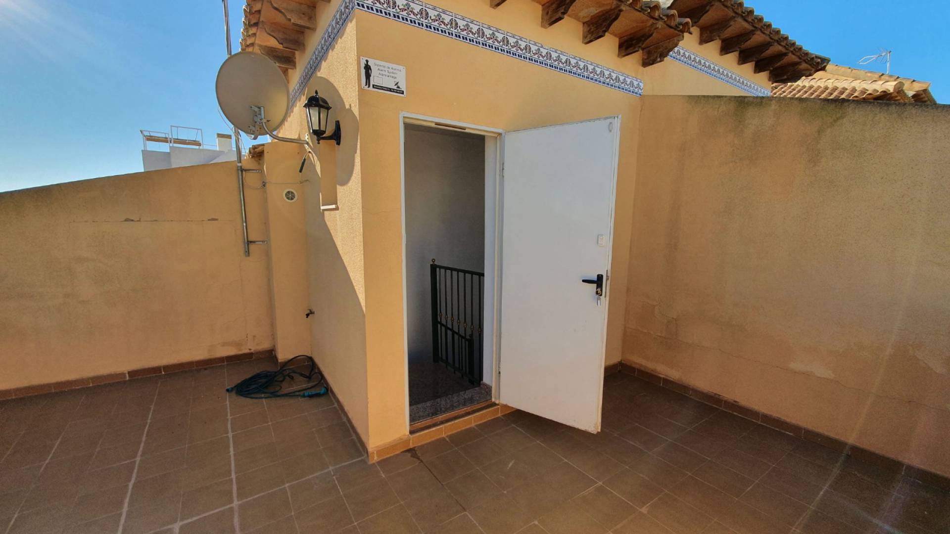 Resale - Townhouse - Villamartin - La Fuente