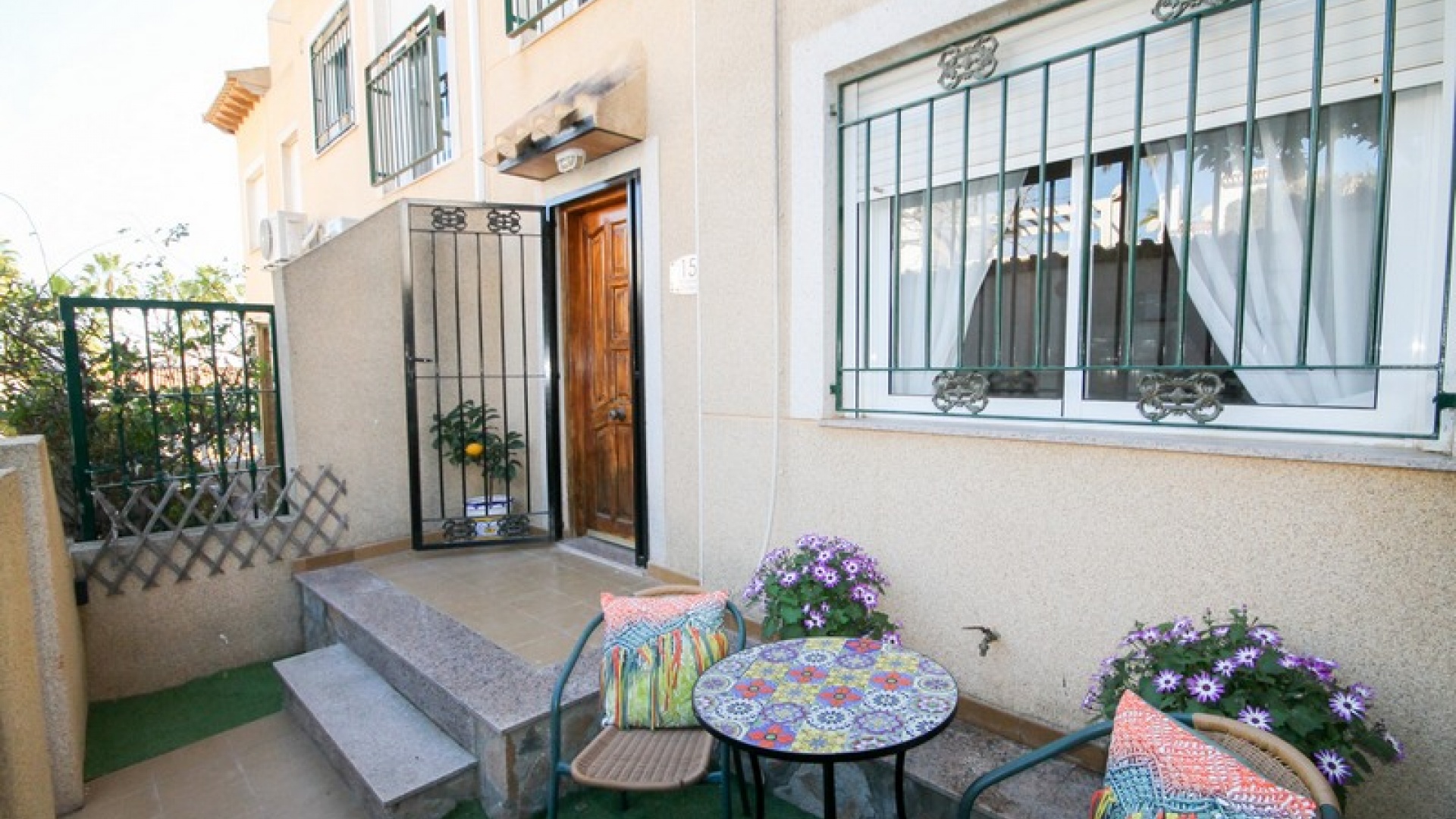 Resale - Townhouse - Villamartin - La Fuente