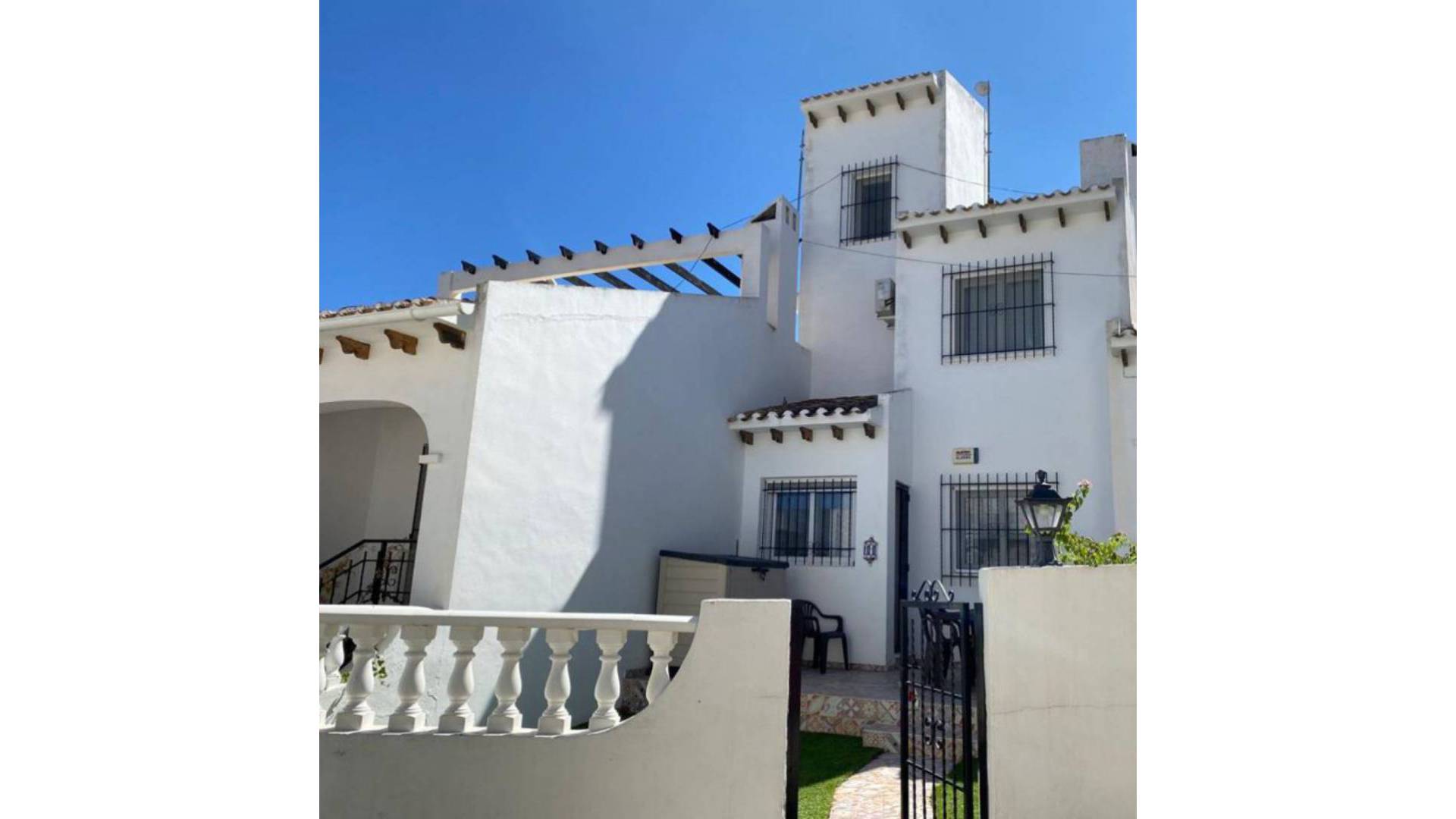 Resale - Townhouse - Villamartin - verdemar