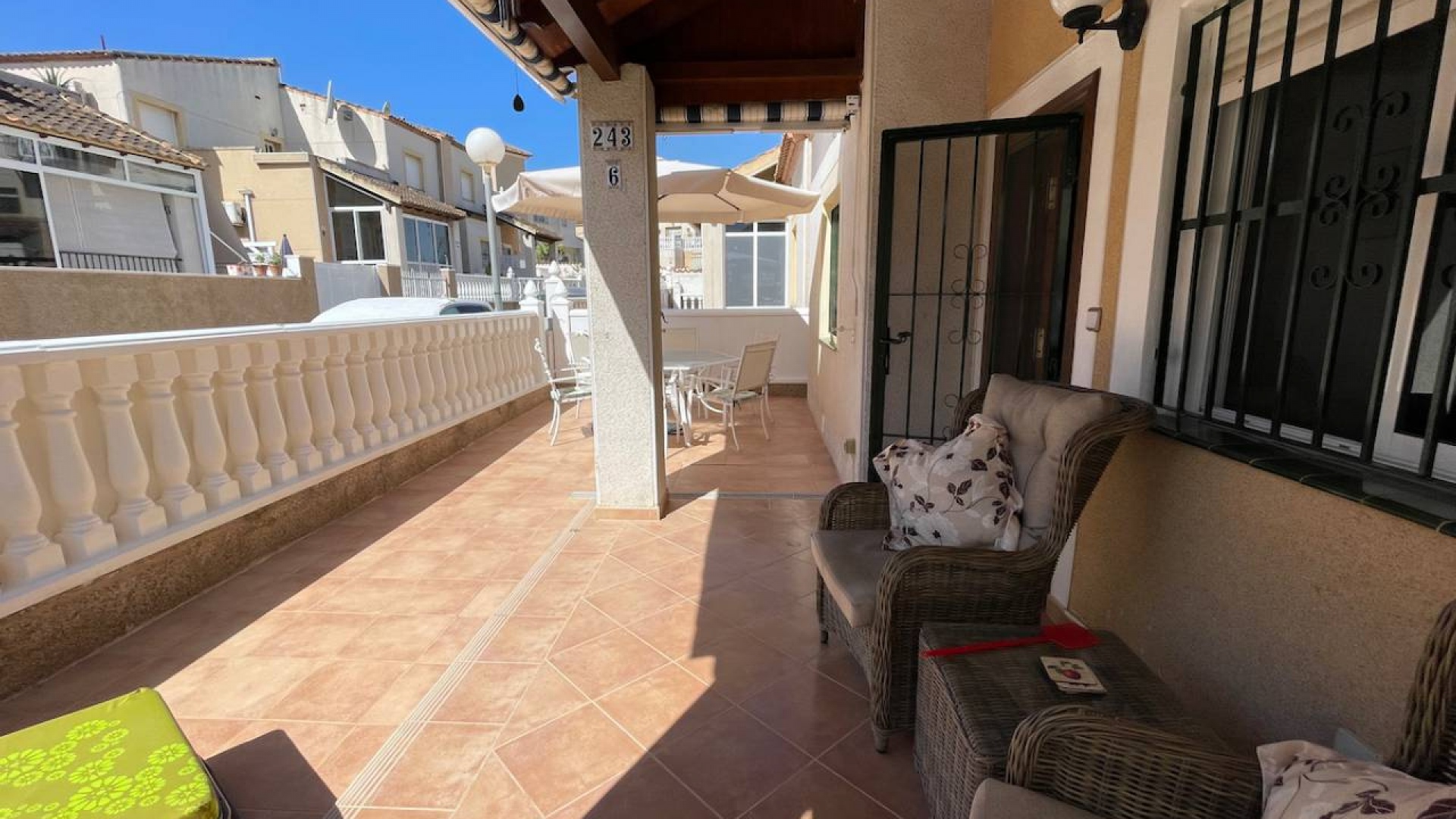 Resale - Villa - Algorfa - Montebello