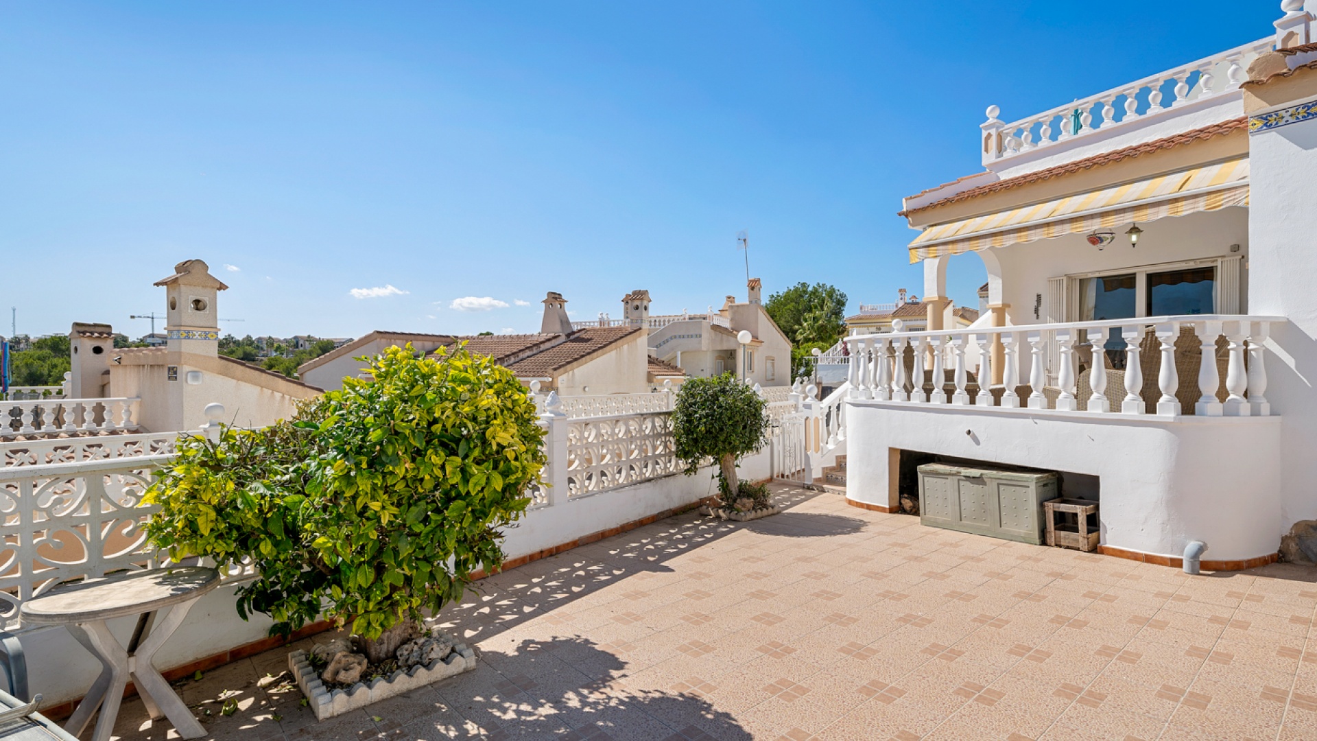 Resale - Villa - Algorfa - Montemar