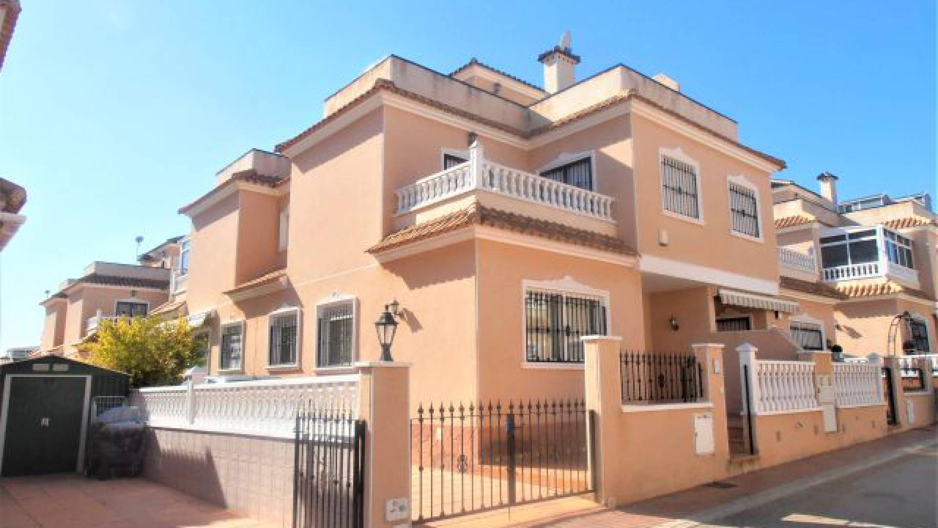 Resale - Villa - Cabo Roig - la regia