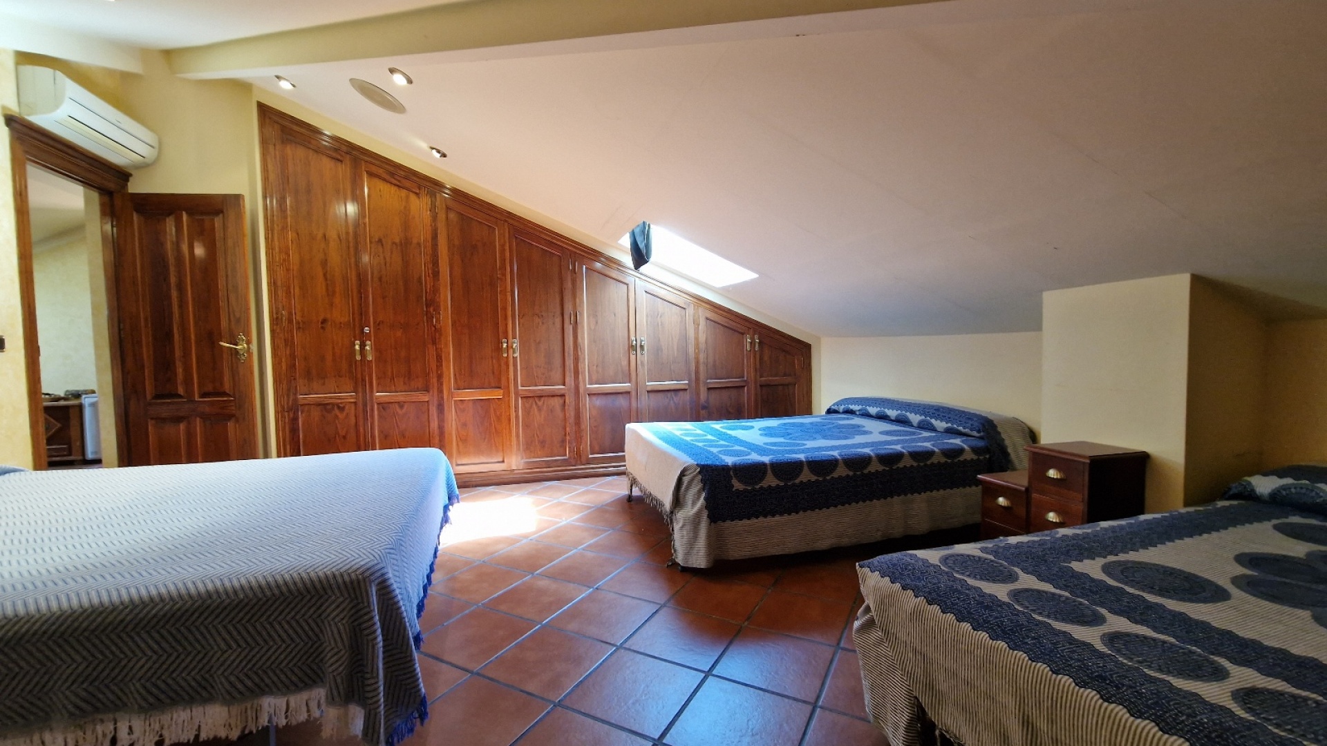 Resale - Villa - Guardamar del Segura