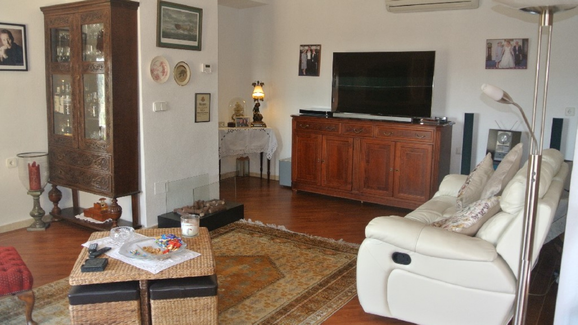 Resale - Villa - Las Ramblas