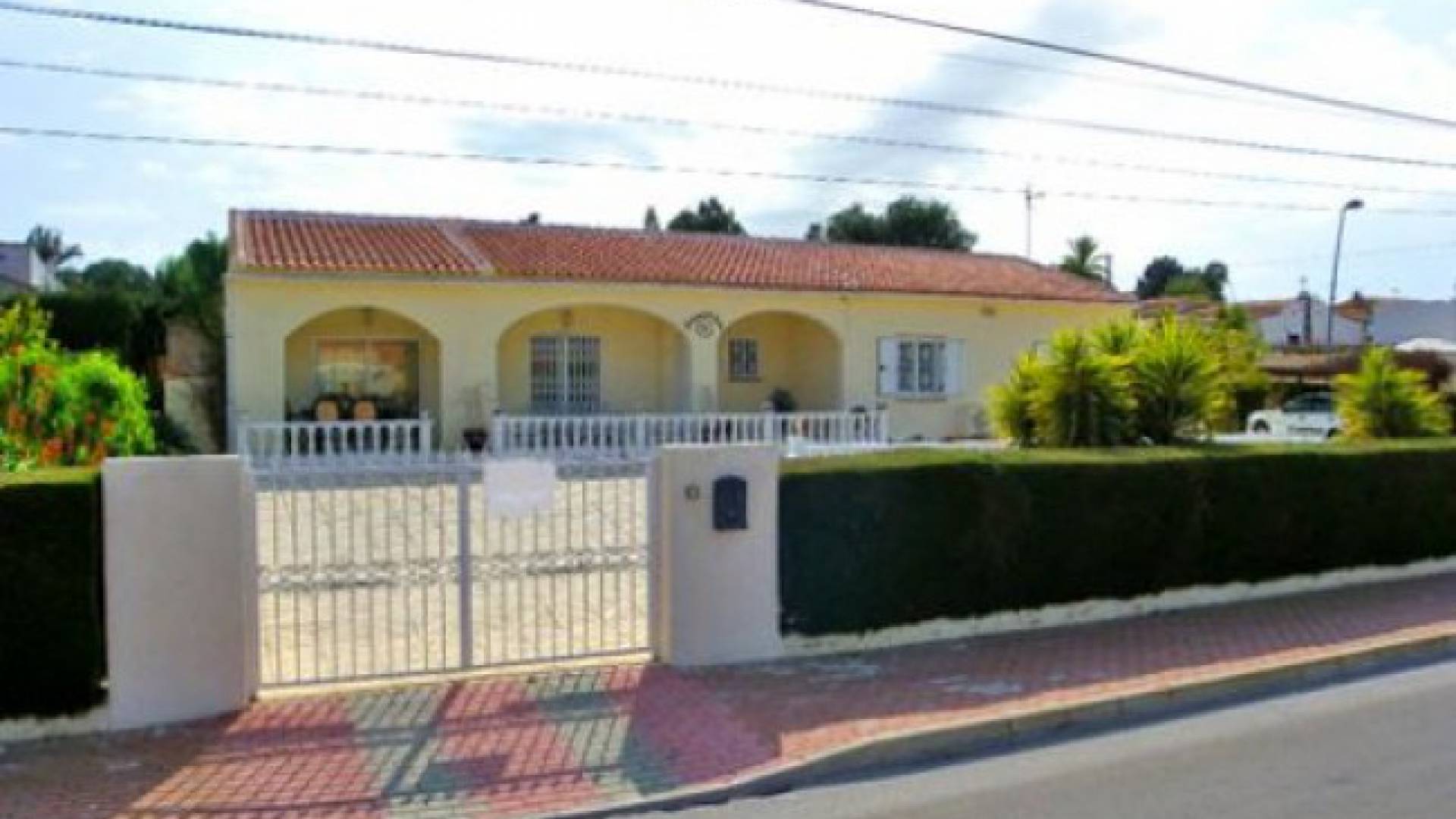 Resale - Villa - Los Balcones