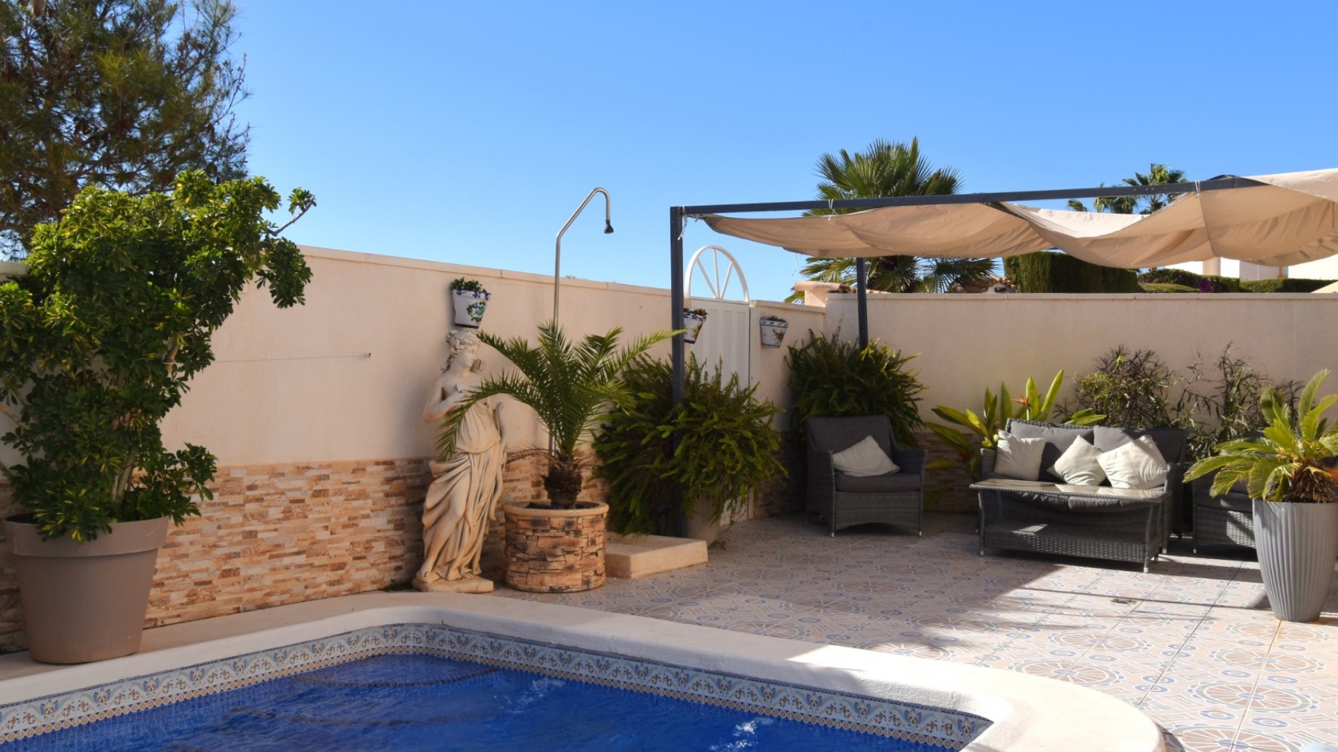 Resale - Villa - Orihuela Costa - Playa Flamenca