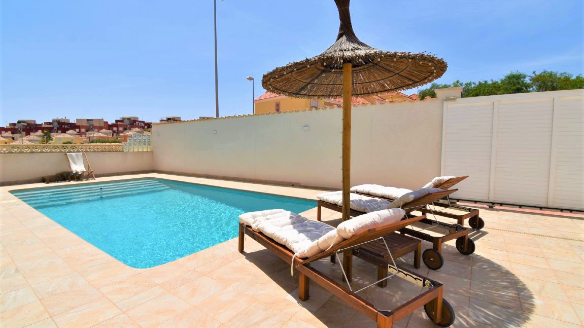 Resale - Villa - Orihuela Costa - Villamartin