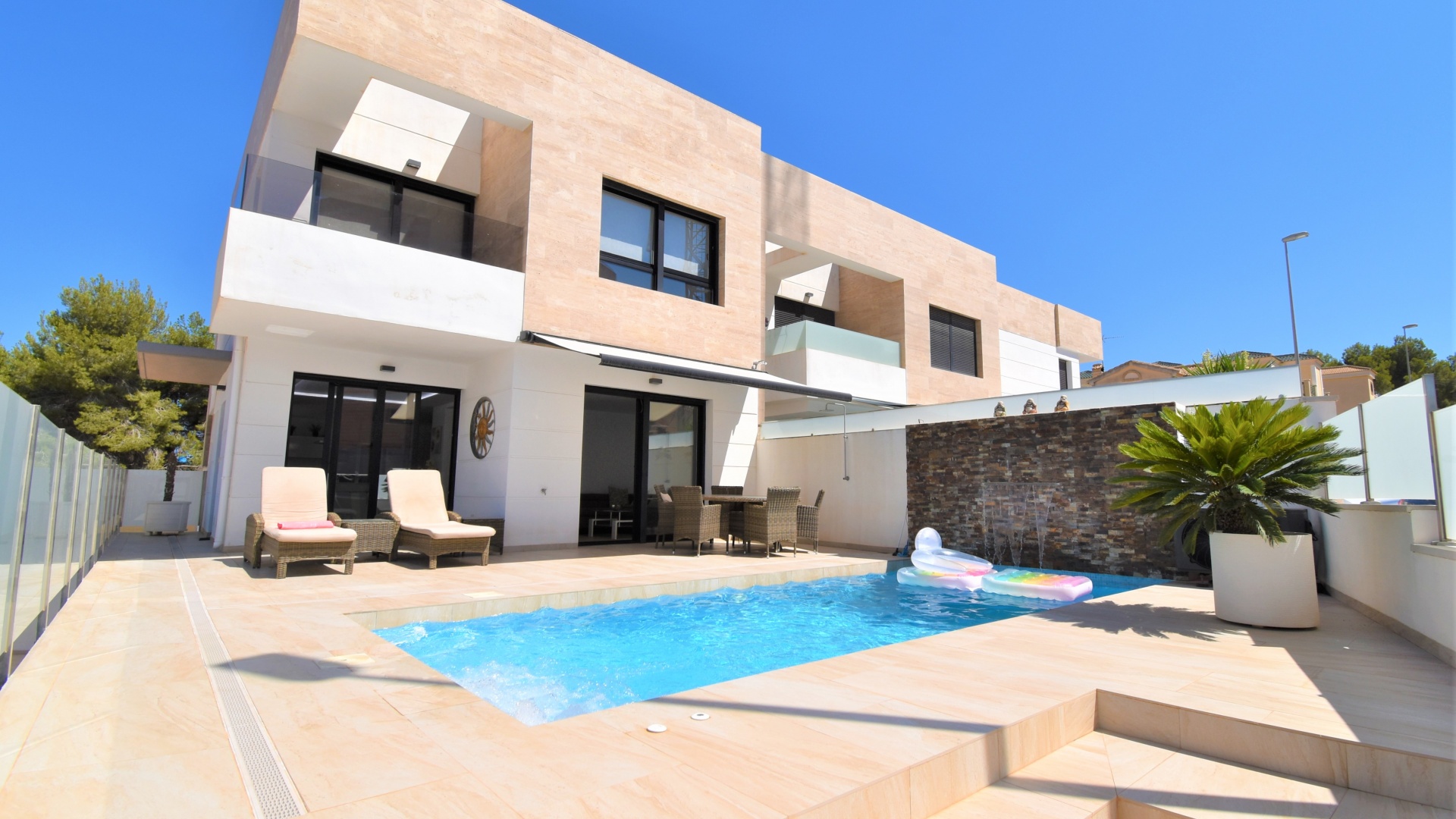 Resale - Villa - Orihuela Costa - Villamartin