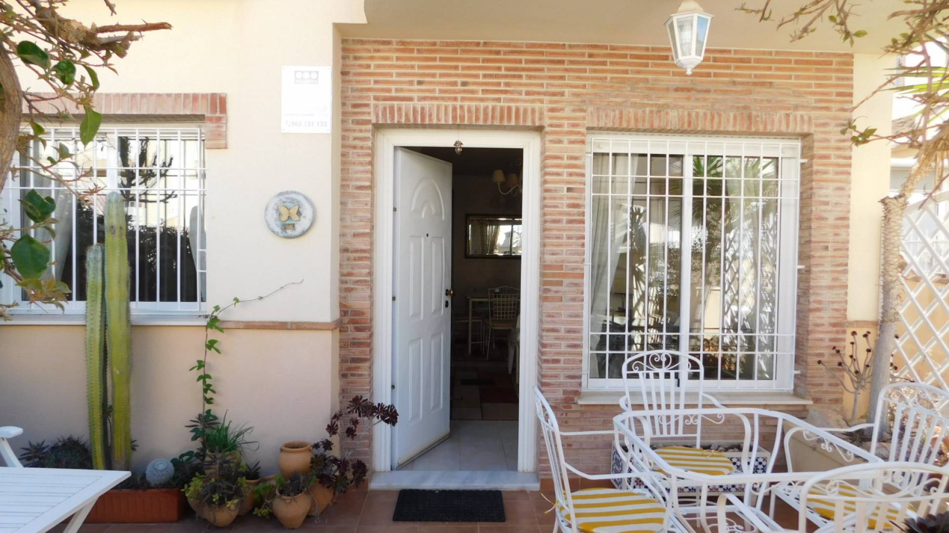 Resale - Villa - Playa Flamenca - avalon