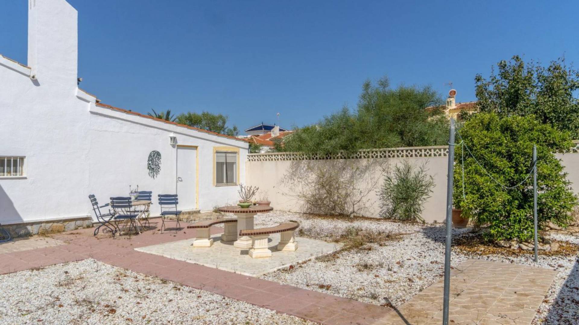 Resale - Villa - Playa Flamenca - las chismosas