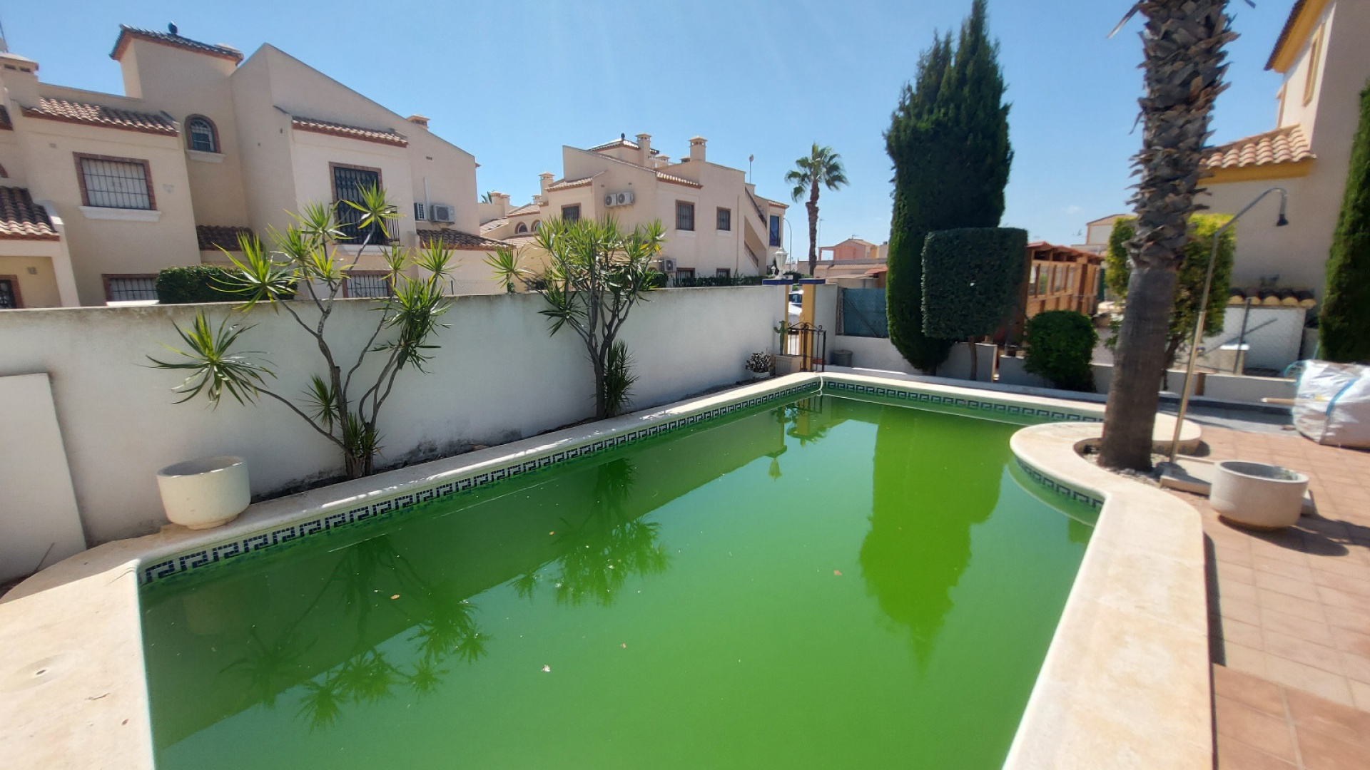 Resale - Villa - Playa Flamenca - Res. Montilla