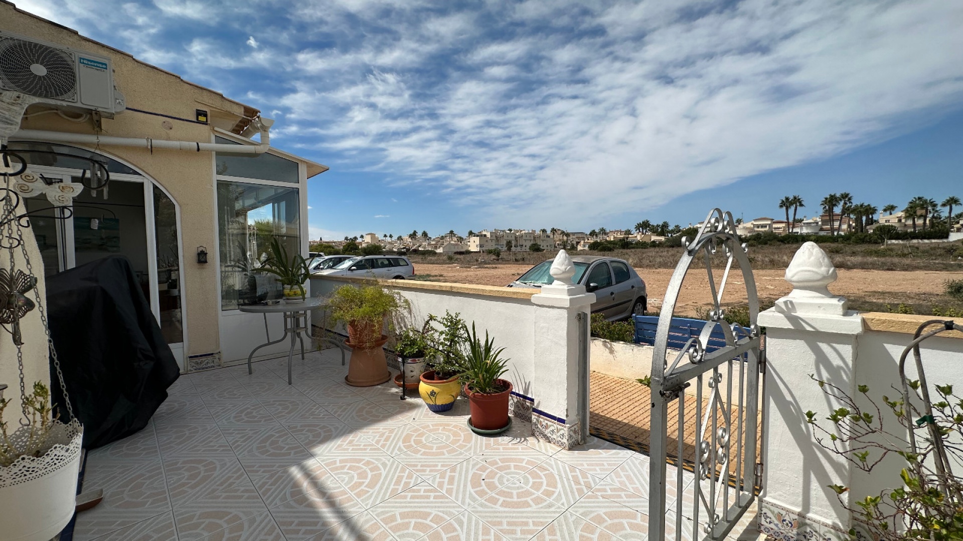 Resale - Villa - Playa Flamenca - serena