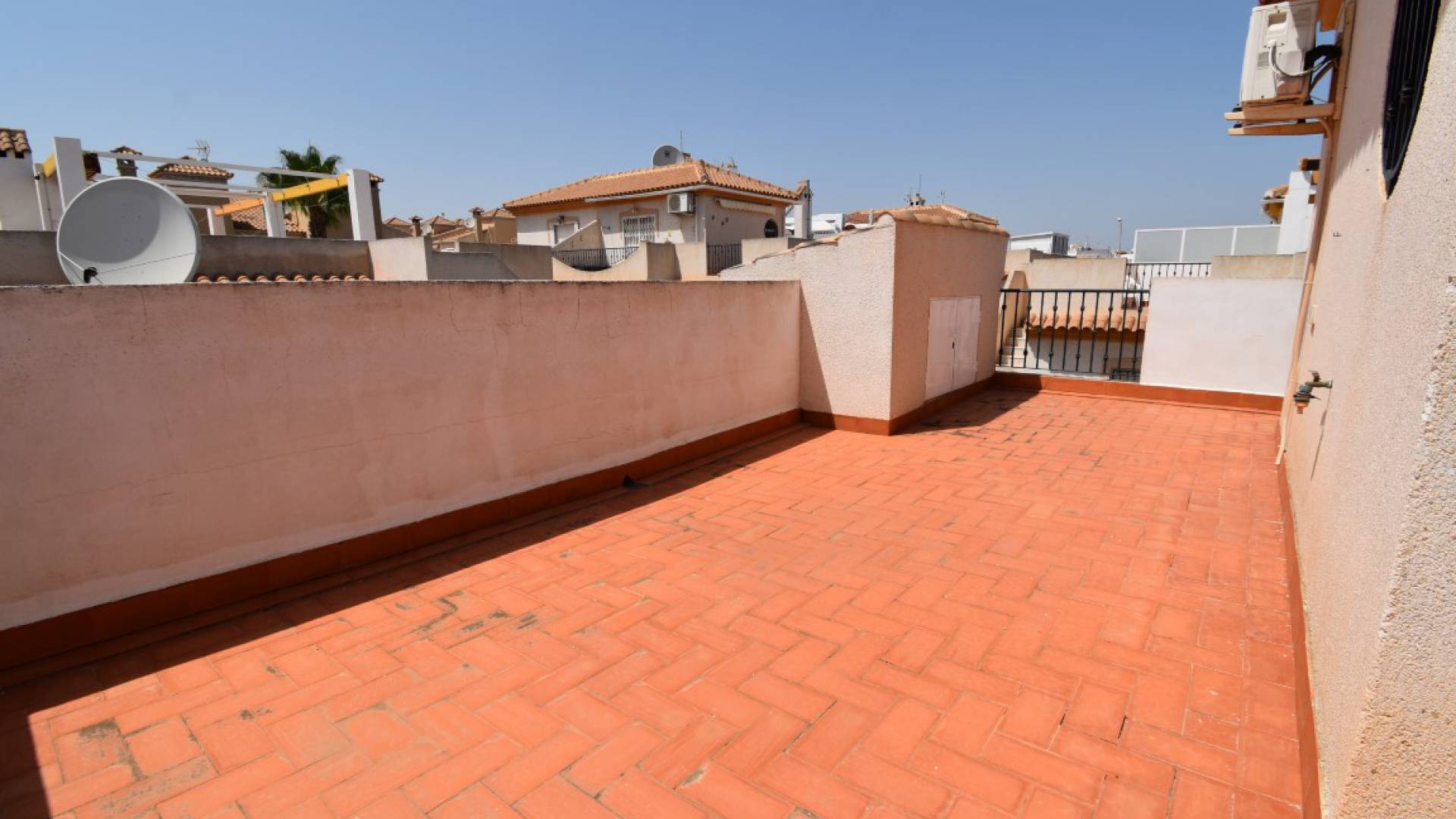 Resale - Villa - Playa Flamenca