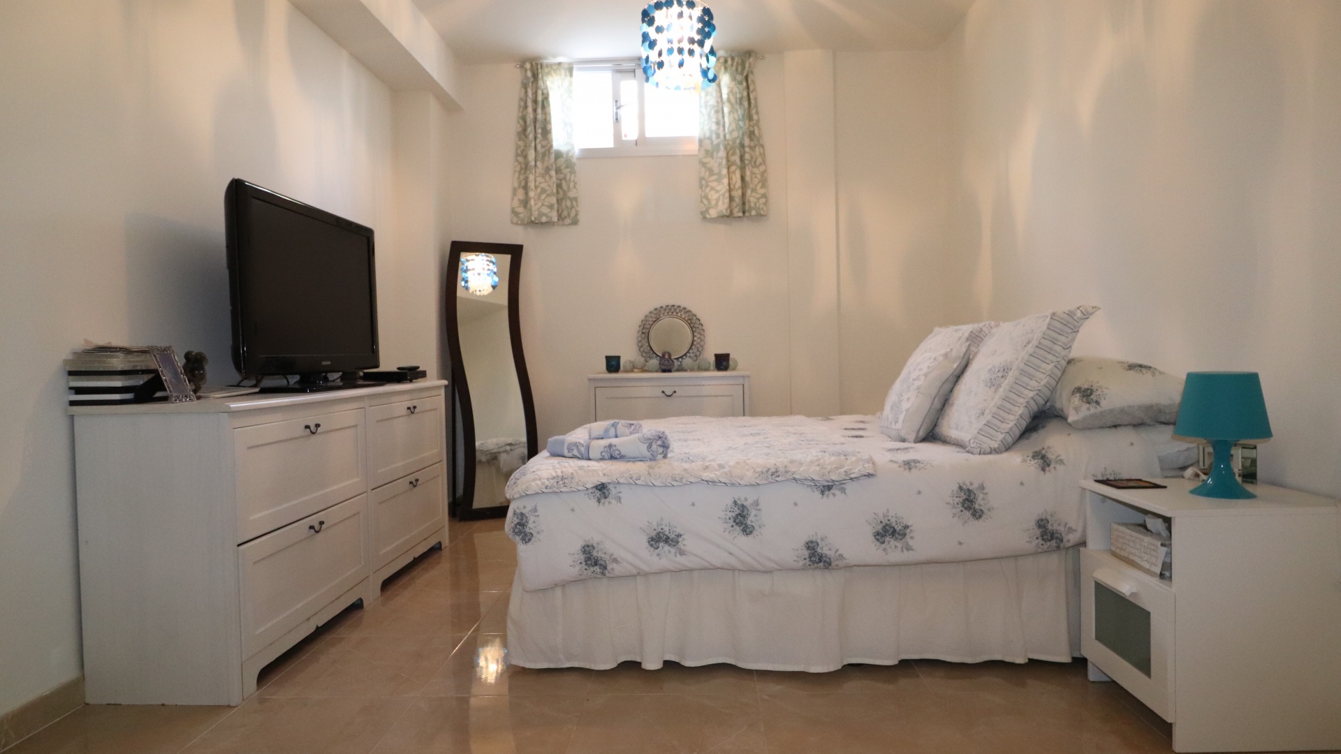 Resale - Villa - Rojales