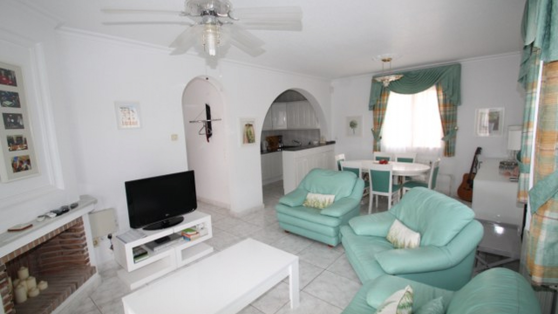 Resale - Villa - San Miguel de Salinas