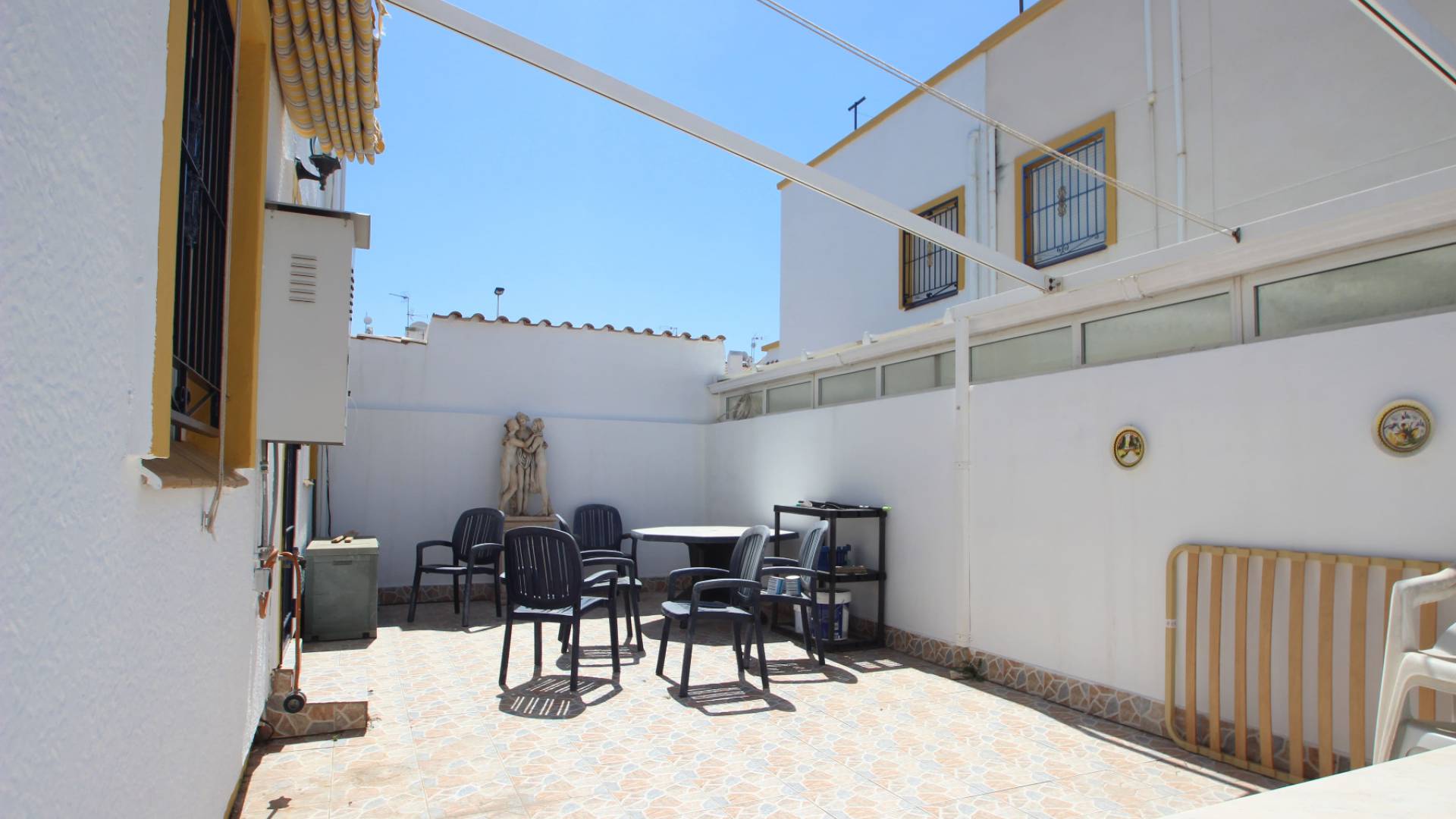 Resale - Villa - Torrevieja - jardin del mar