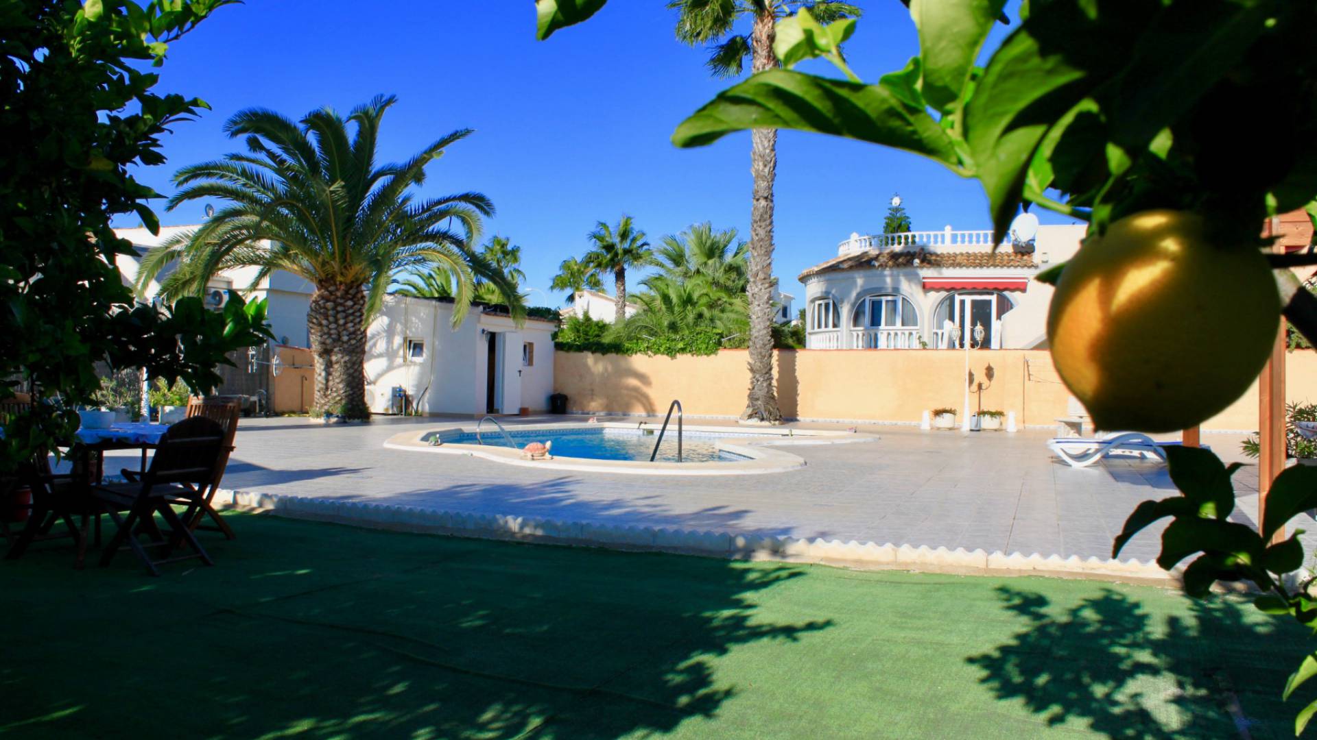 Resale - Villa - Torrevieja - san luis