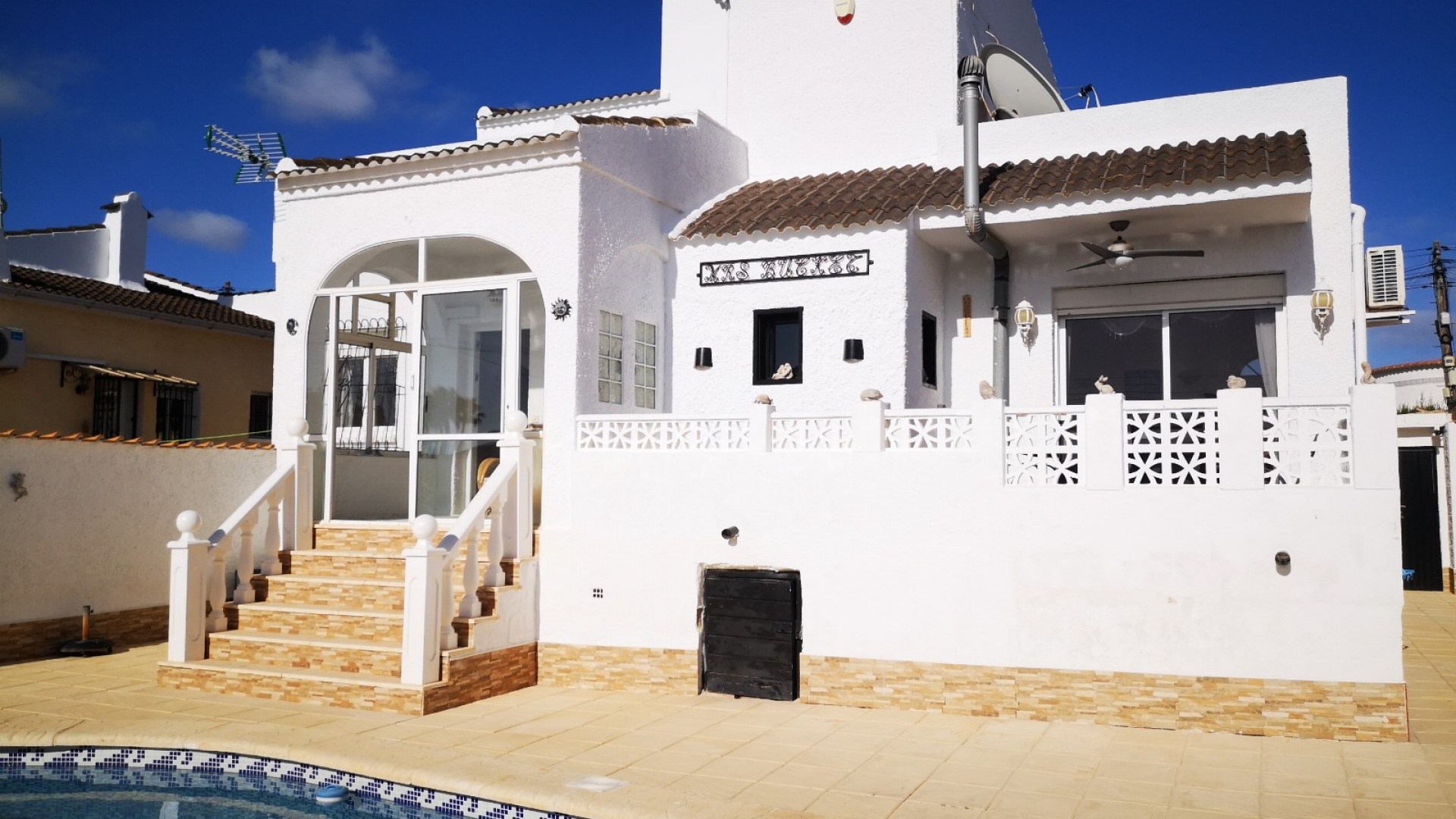 Resale - Villa - Torrevieja - San Luis