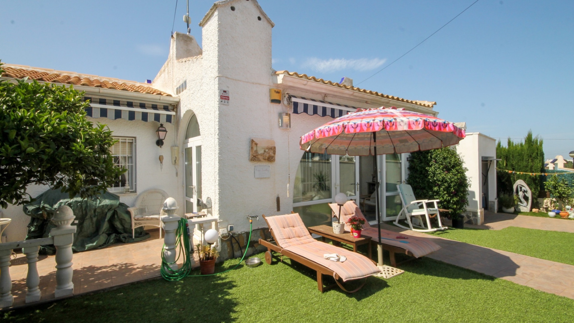 Resale - Villa - Villamartin - blue lagoon