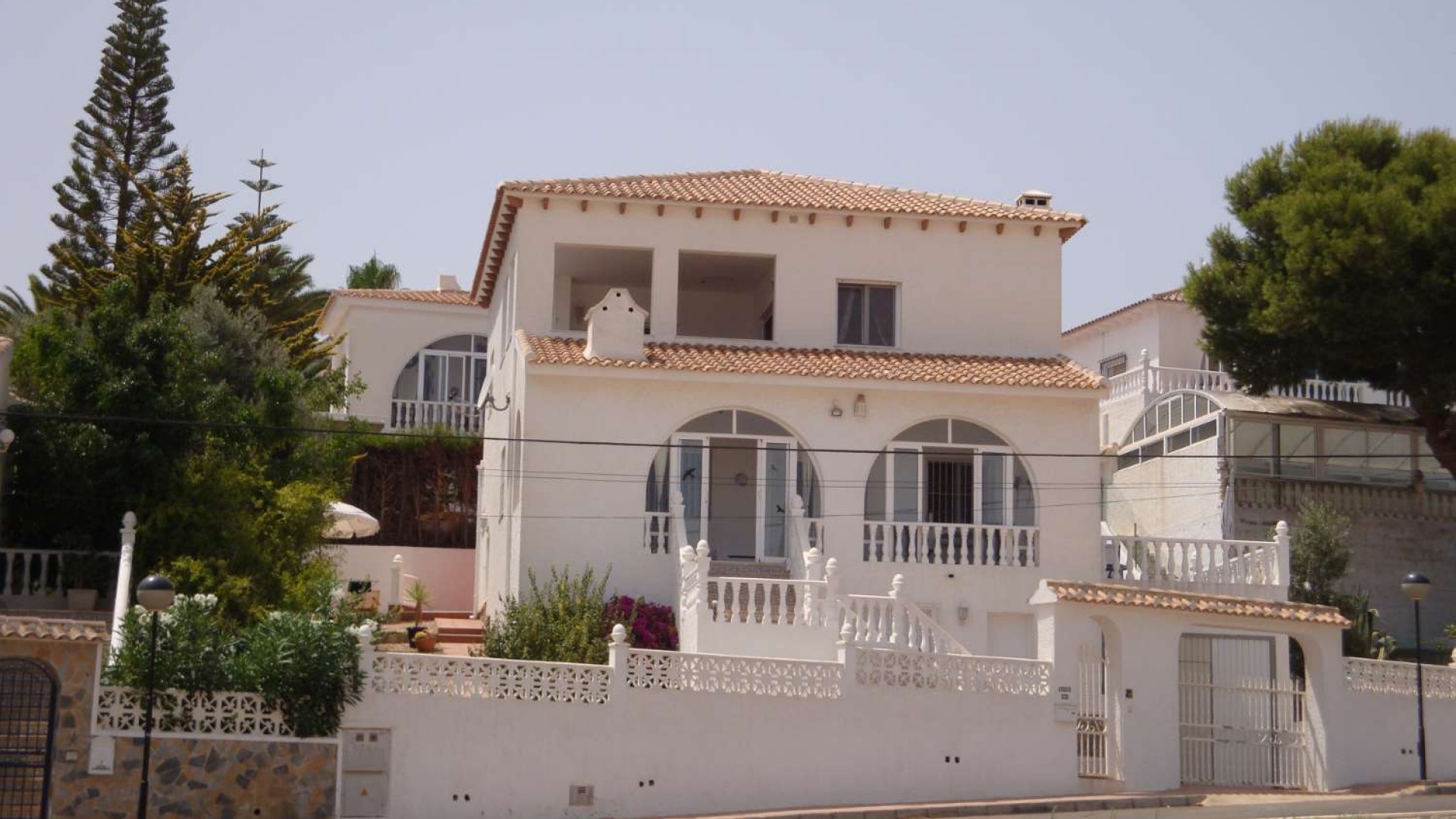 Resale - Villa - Villamartin - blue lagoon