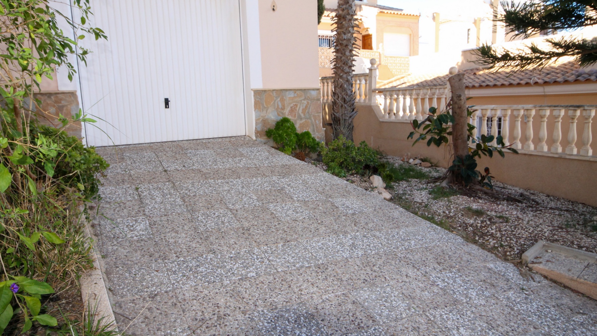 Resale - Villa - Villamartin - El Galan