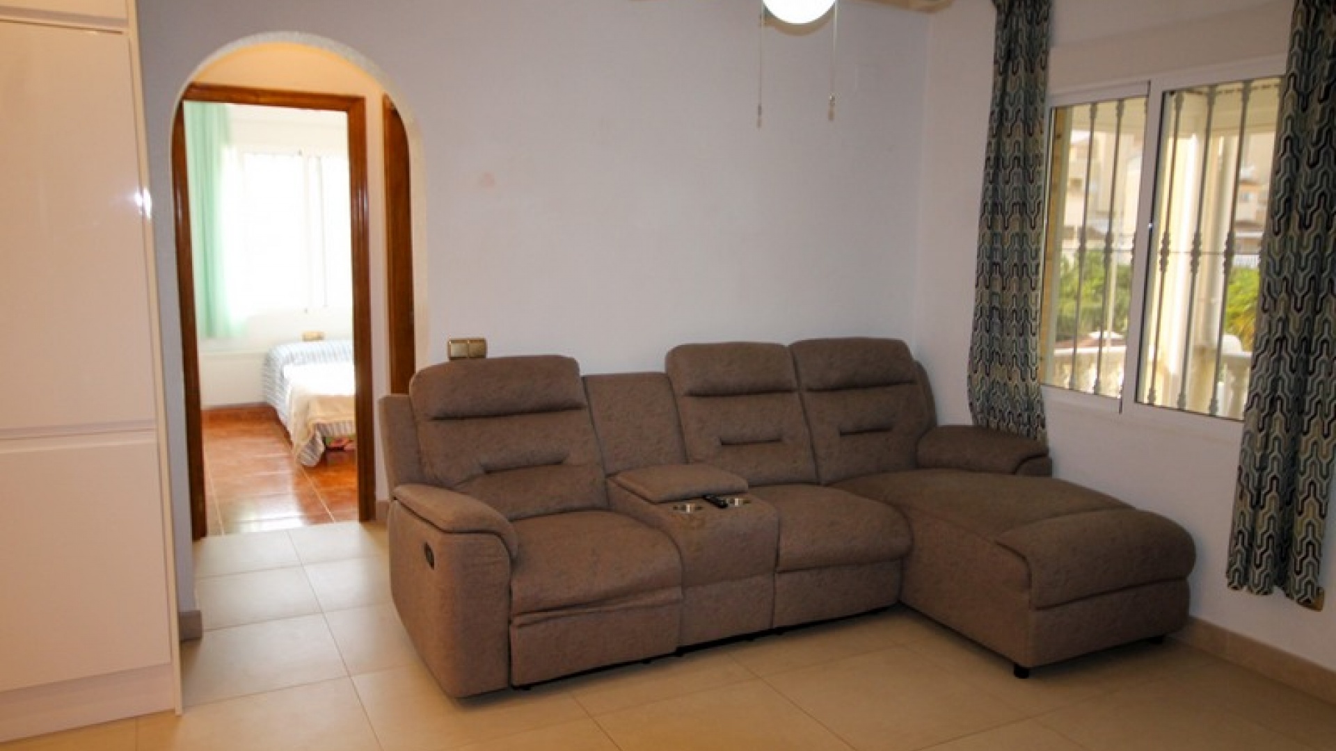 Resale - Villa - Villamartin - El Galan