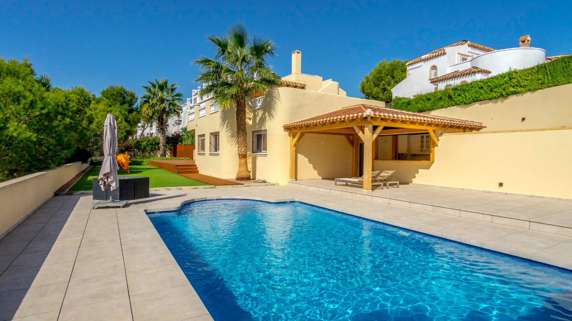 Resale - Villa - Villamartin - Los Dolses