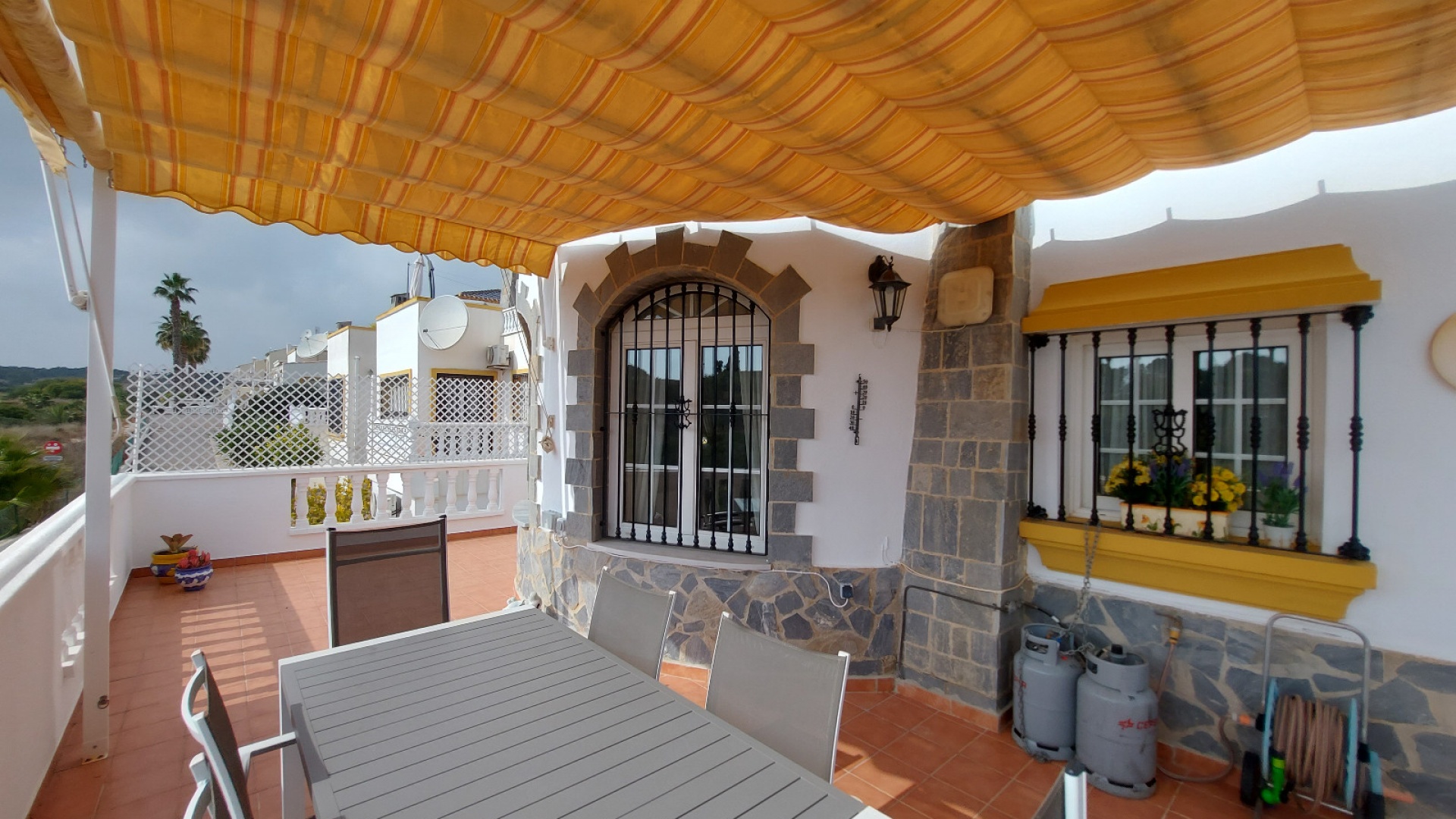 Resale - Villa - Villamartin - Los Dolses