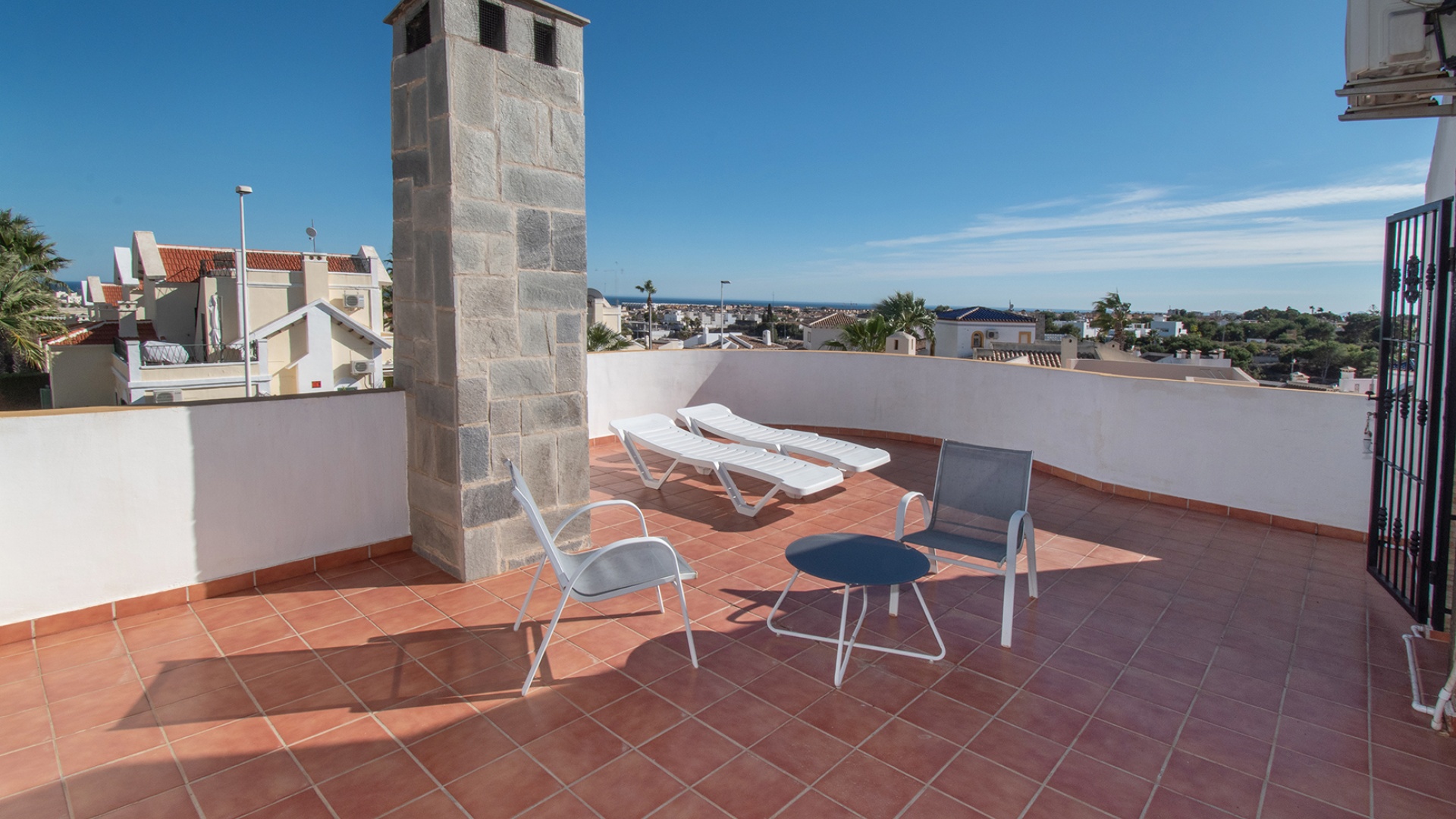 Resale - Villa - Villamartin - Los Dolses