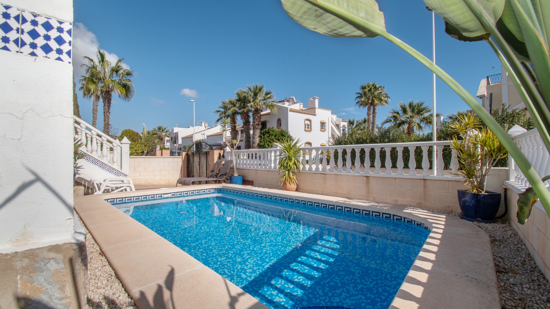 Resale - Villa - Villamartin - Los Dolses