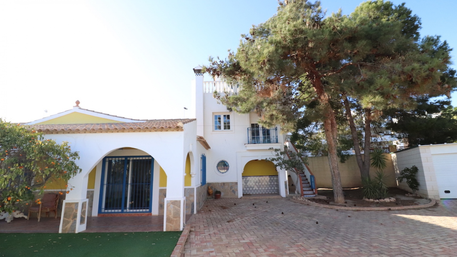 Resale - Villa - Villamartin - Los Dolses