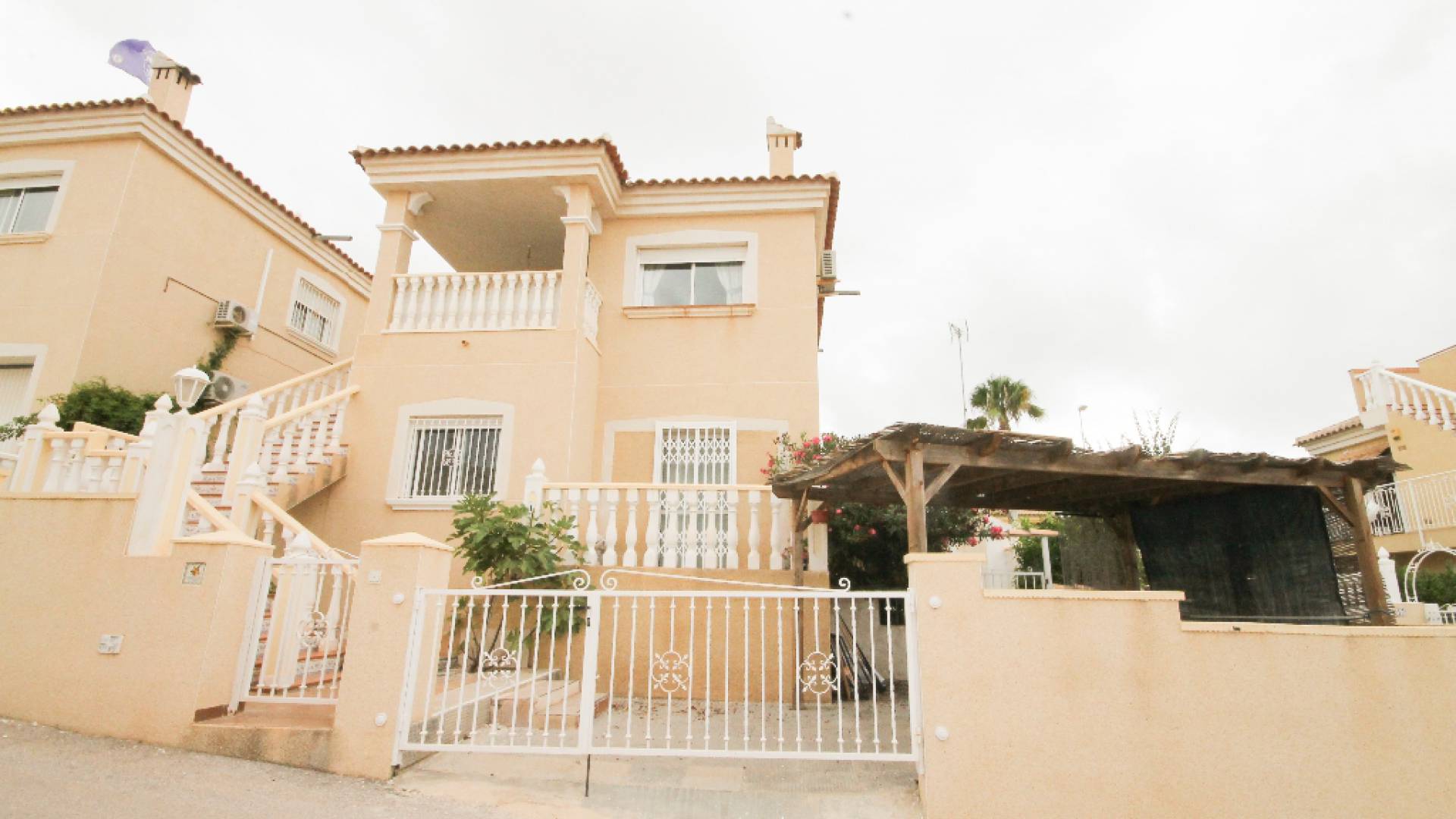 Resale - Villa - Villamartin - monte golf