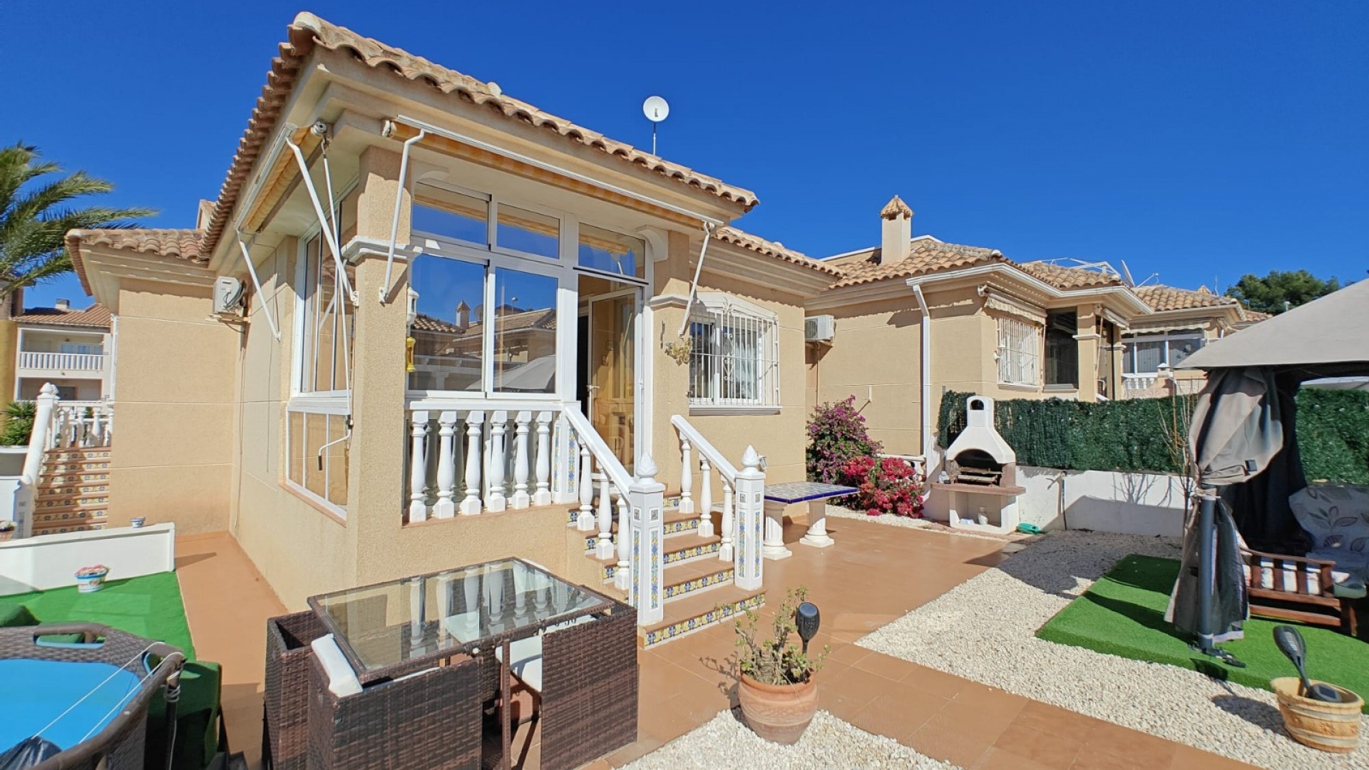 Resale - Villa - Villamartin - monte golf