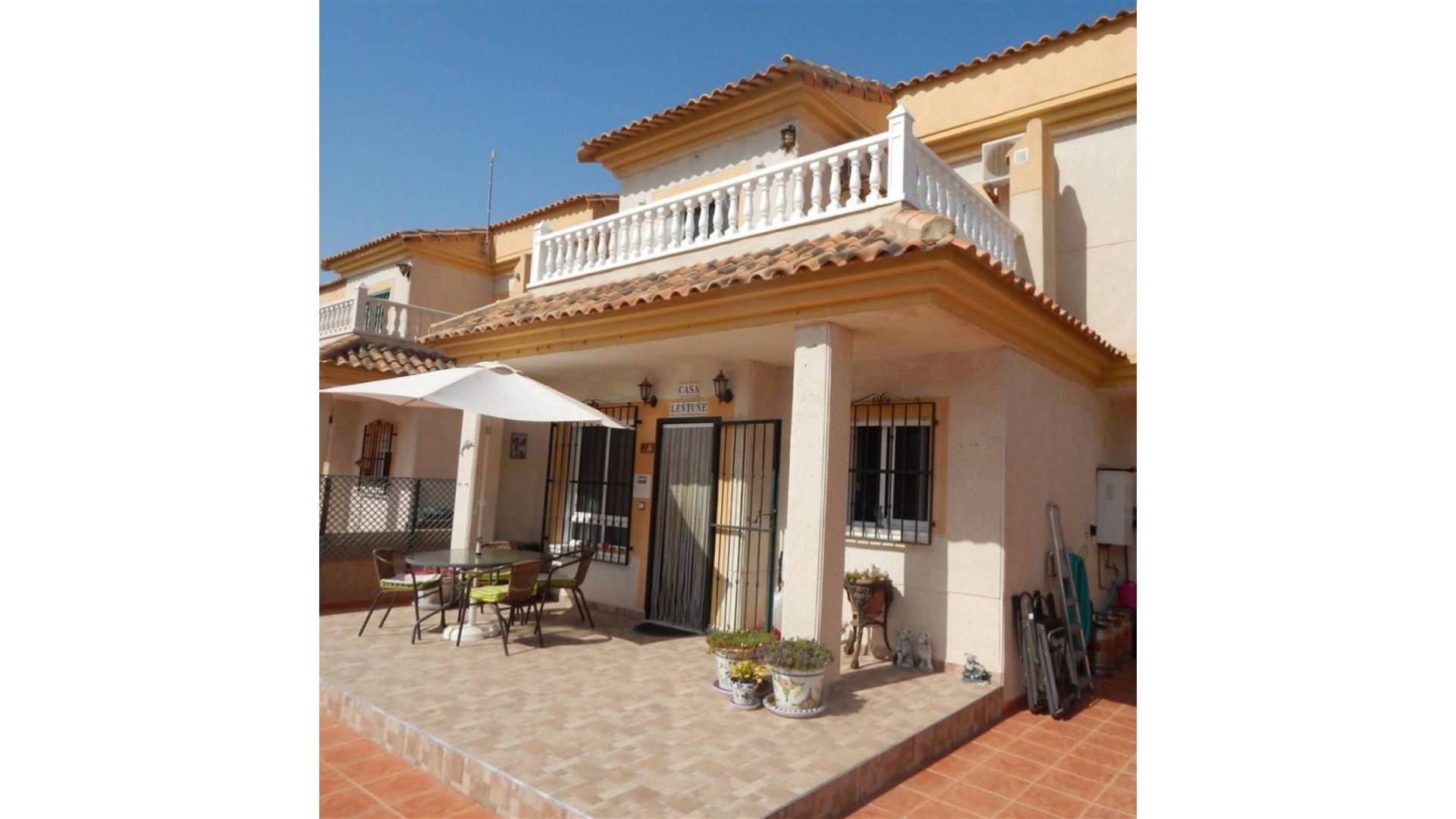 Resale - Villa - Villamartin - st james hill