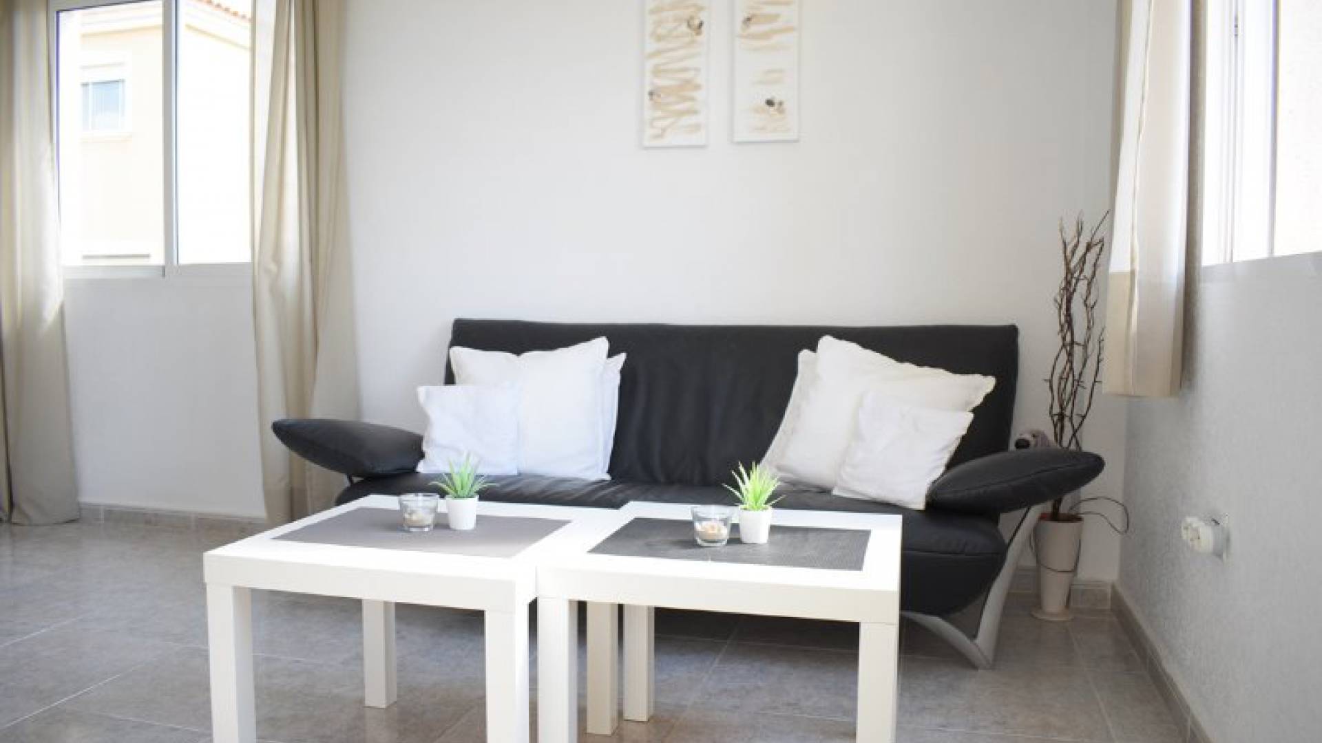 Resale - Villa - Villamartin